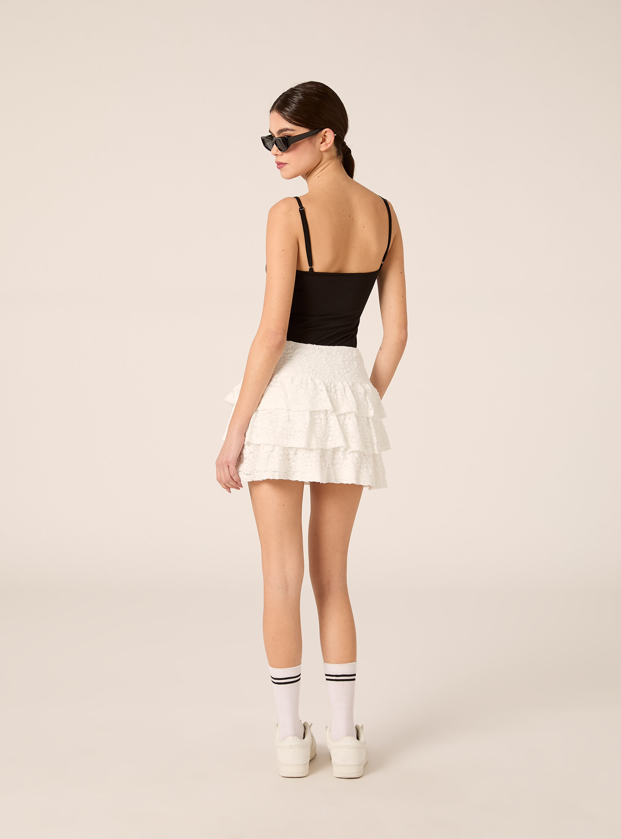 Falda pantal&oacute;n de encaje con volantes, WH3 WHITE