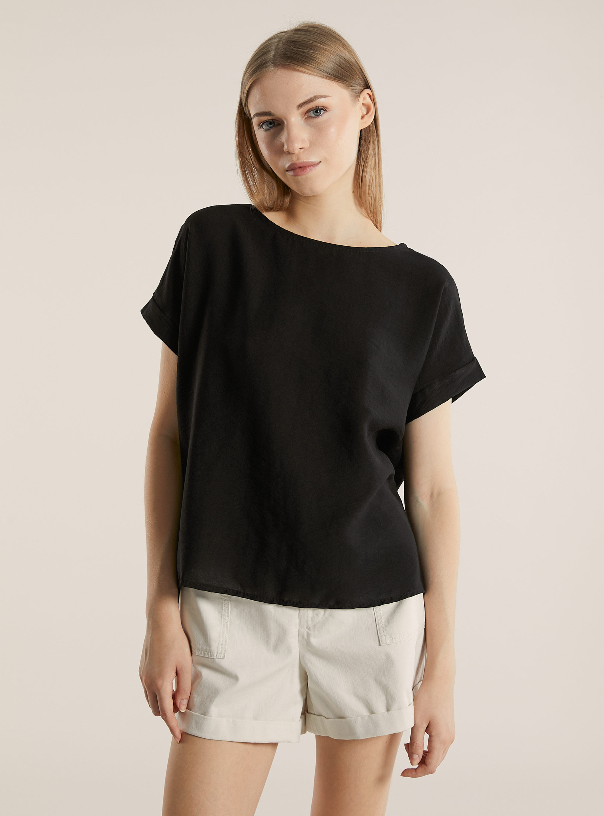 Blusa in cannet&eacute; in tinta unita, BK1 BLACK