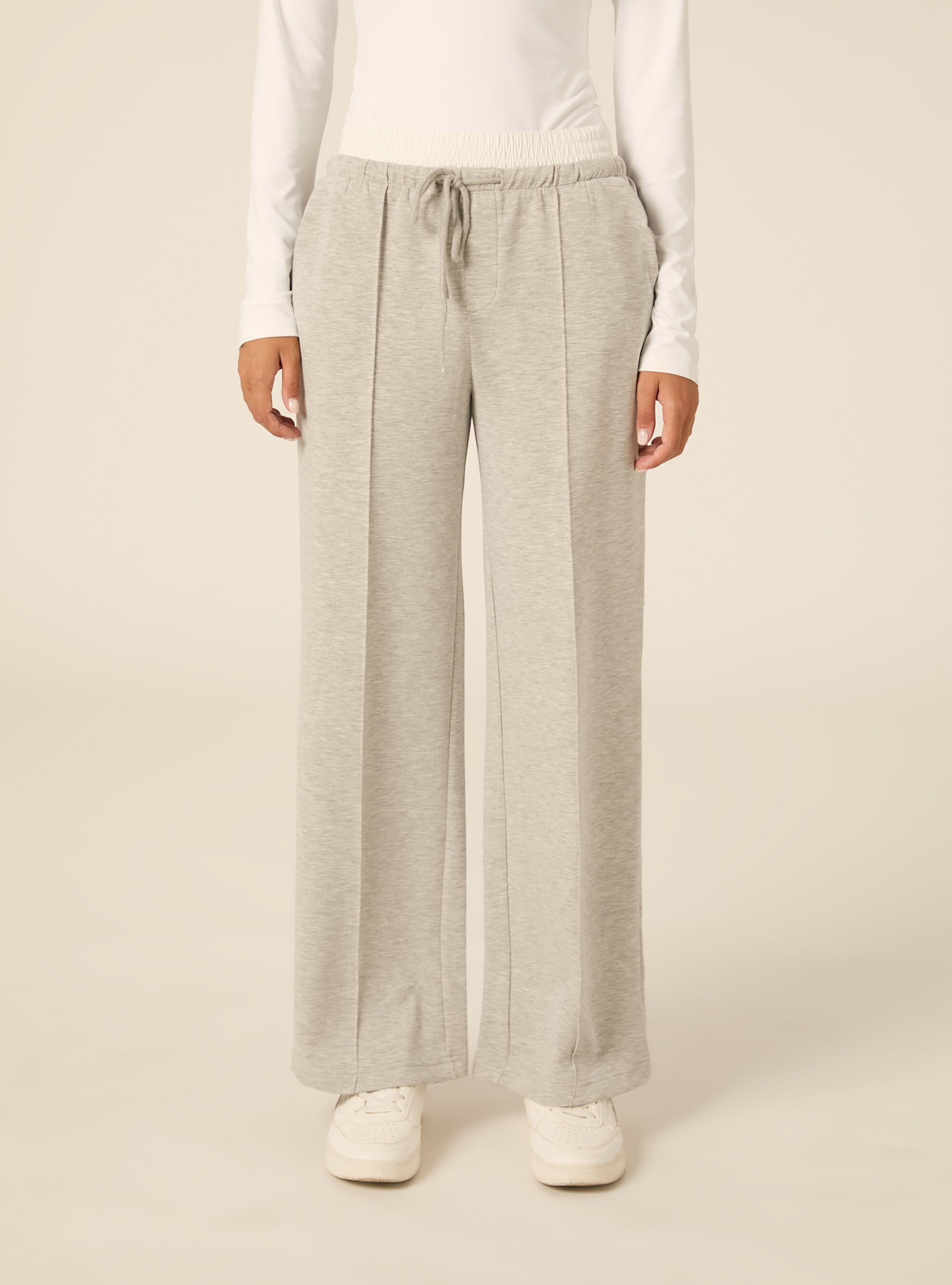 Wide leg hose aus scuba stoff mit doppelbund und biese