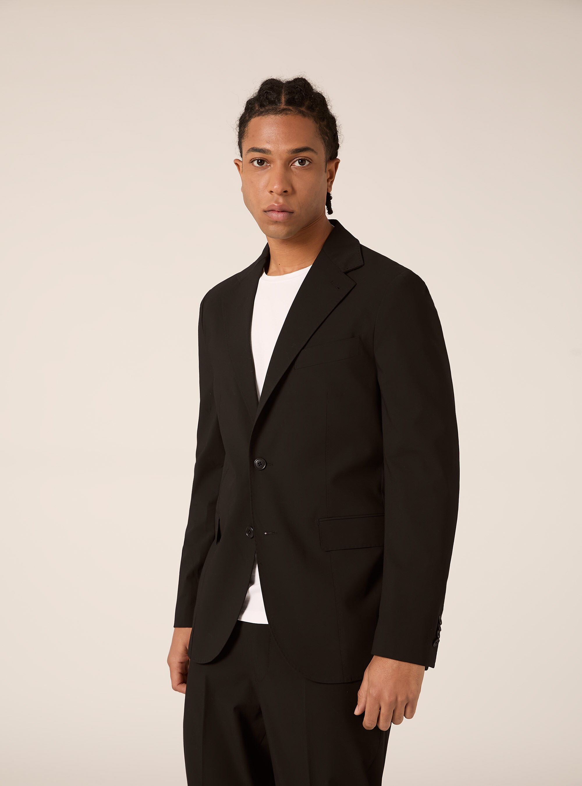 Single-breasted suit jacket