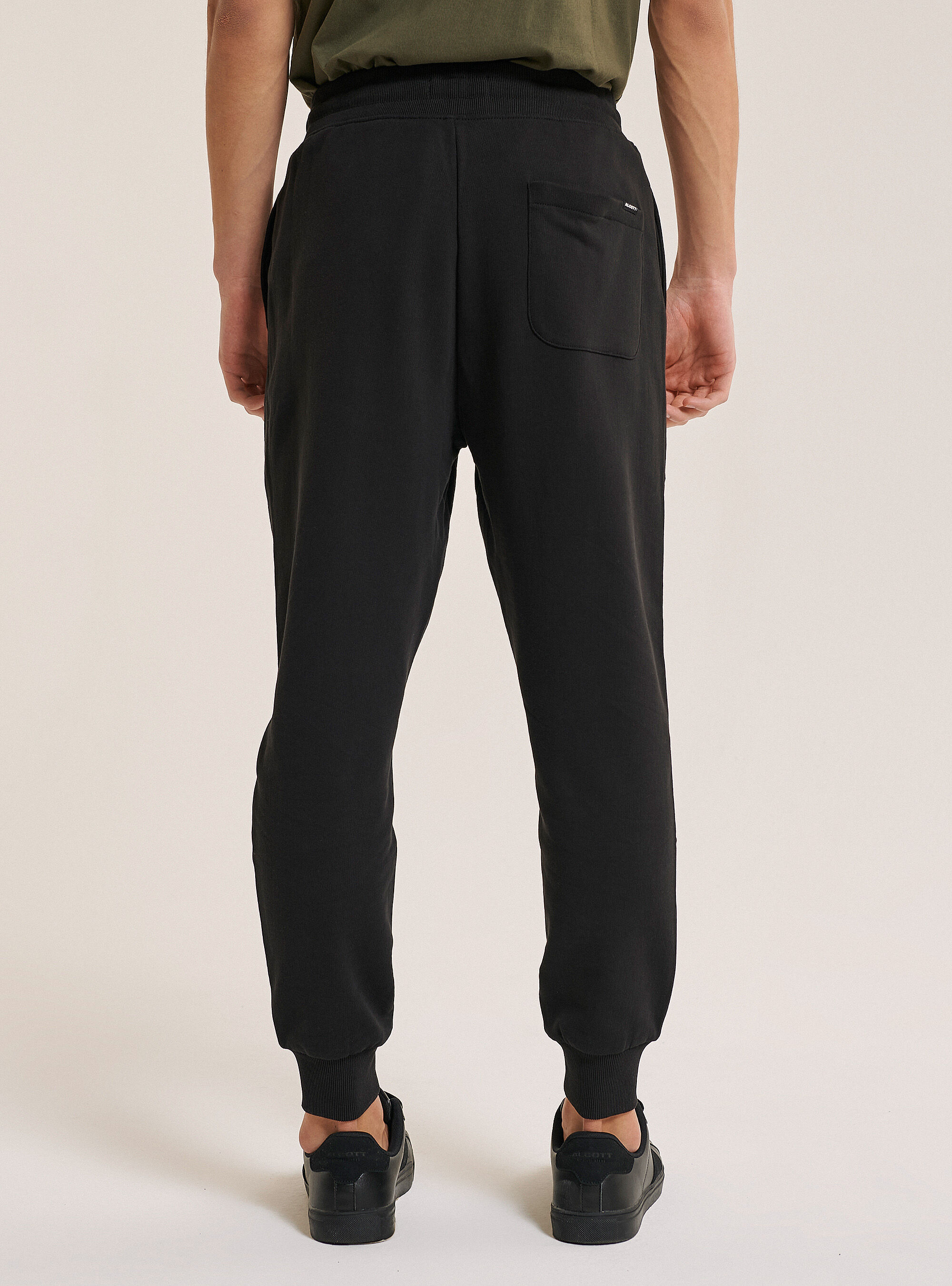 Elasticated bottom joggers outlet