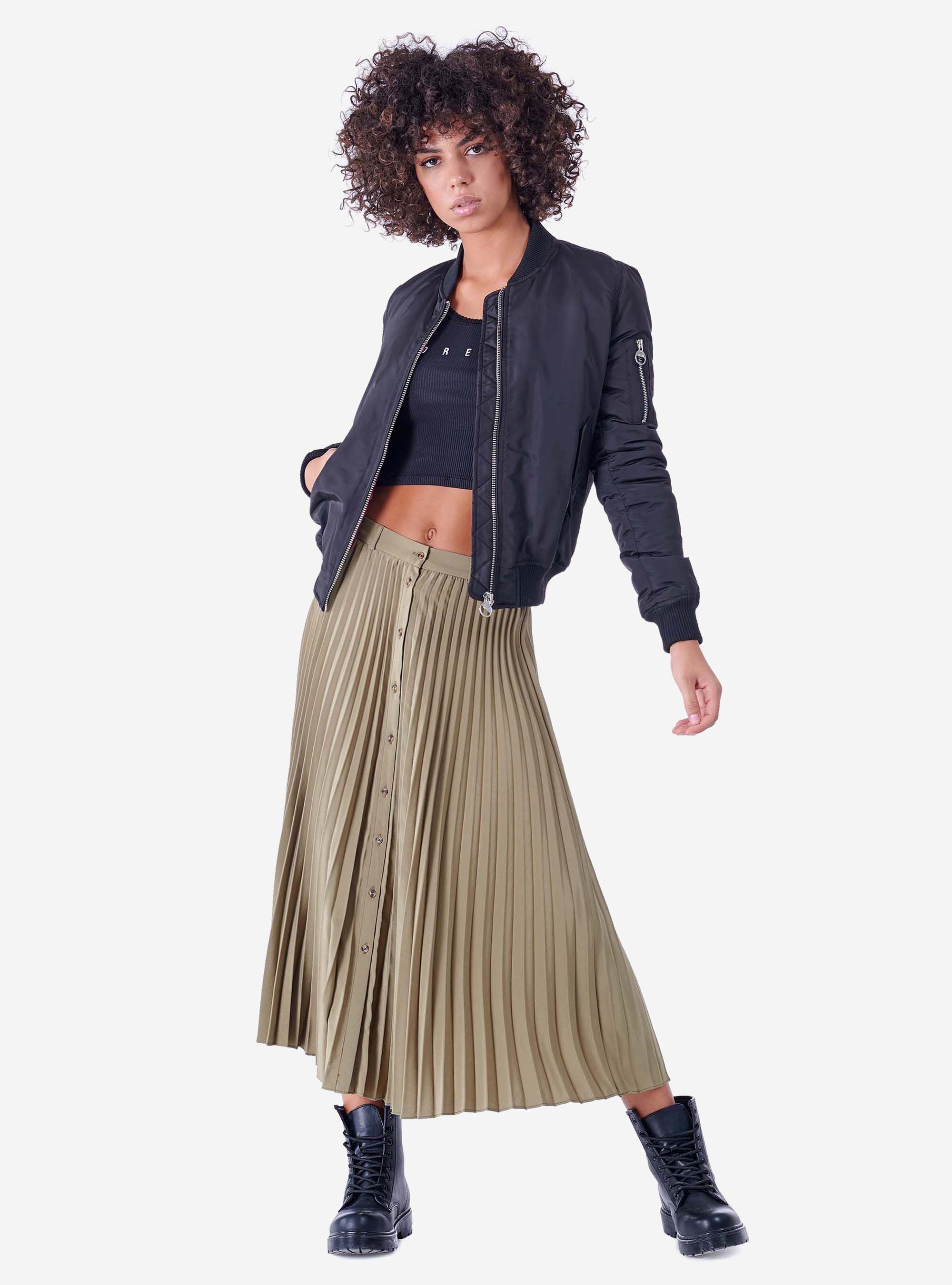 SATINATED BOMBER, BLACK