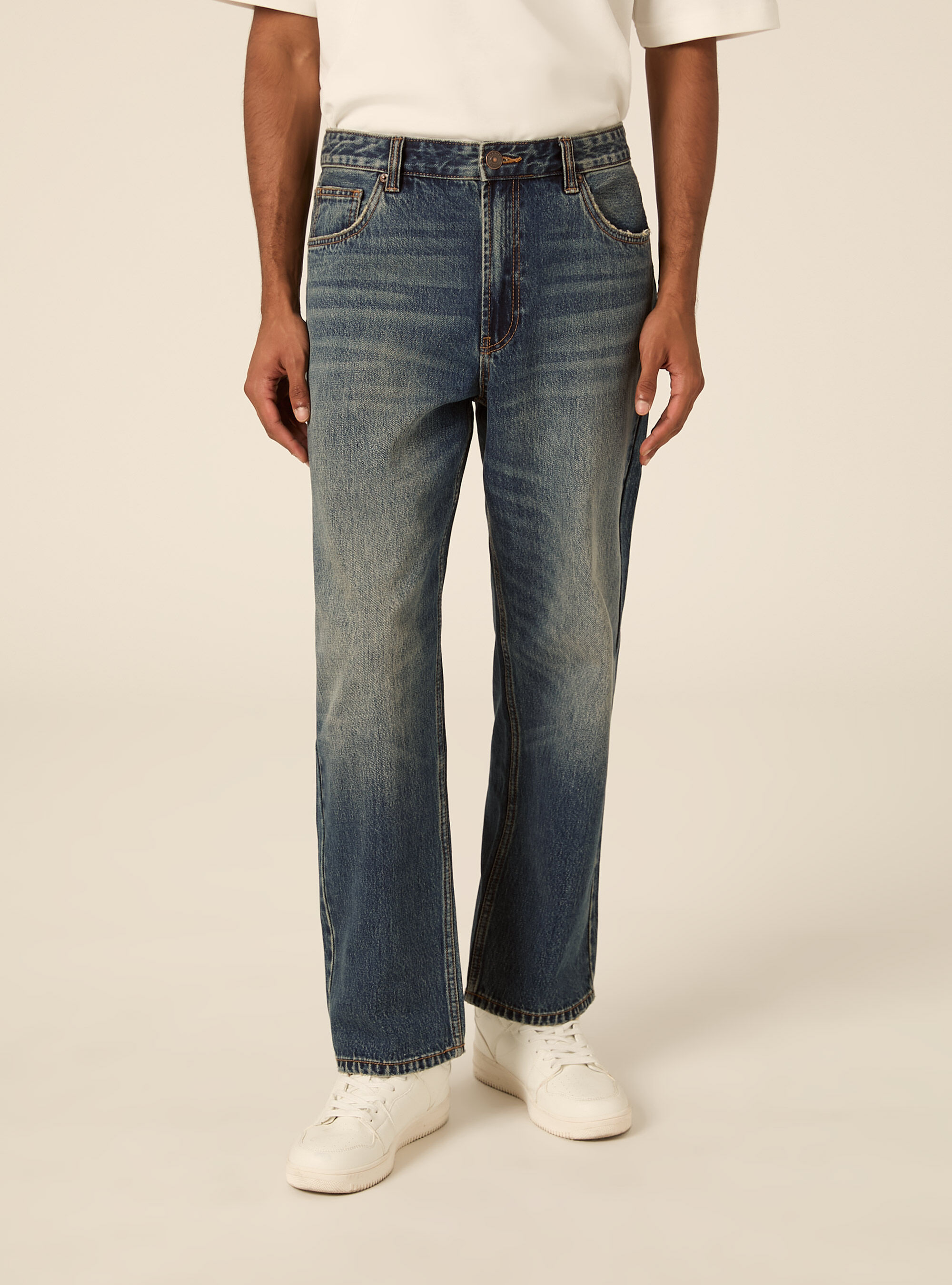 Pantalone in denim tapered fit