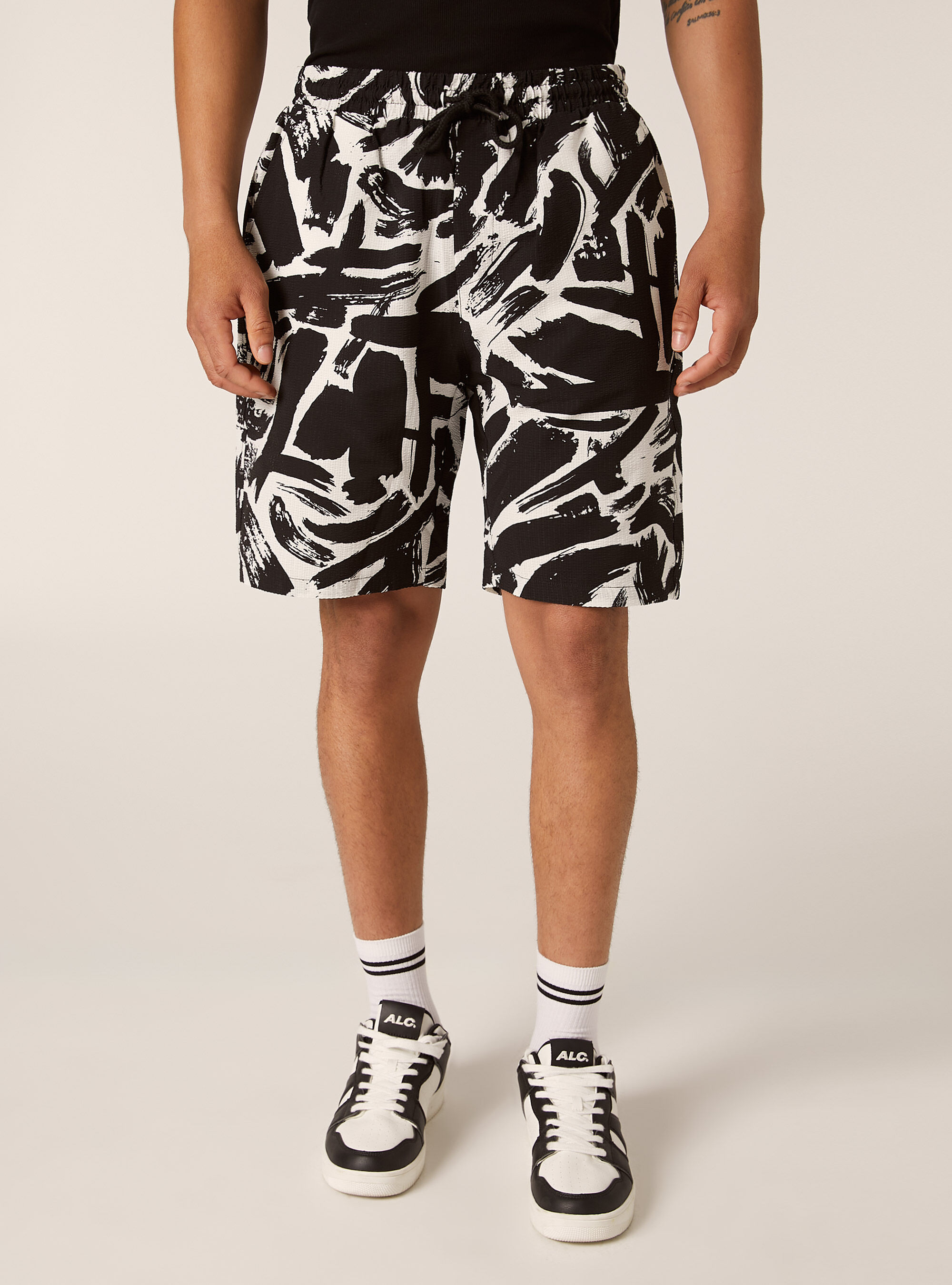 Bermuda imprim&eacute; seersuker, BK1 BLACK