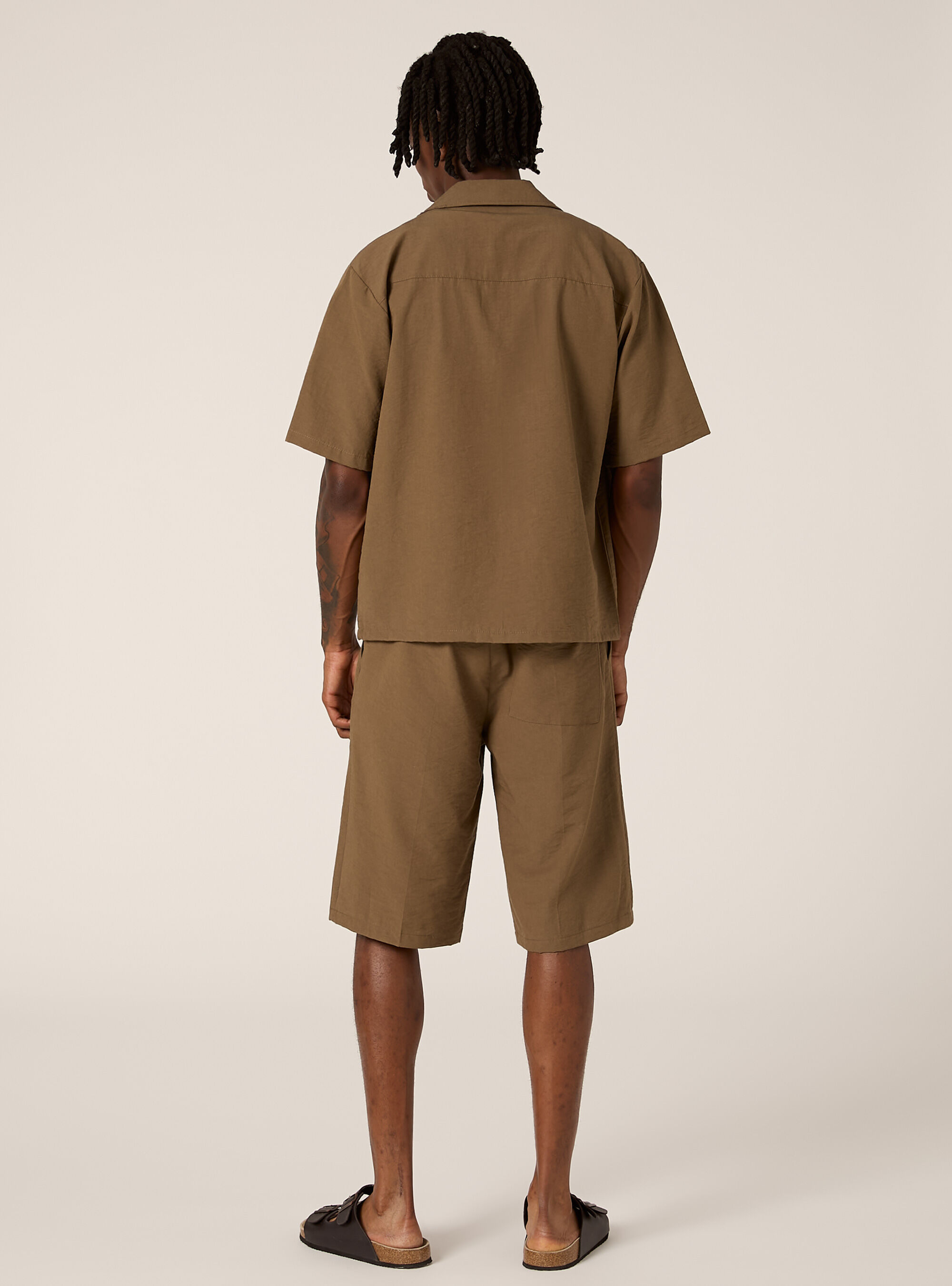 Lightweight boxy fit shirt with large pockets, BR2 BROWN MEDIUM