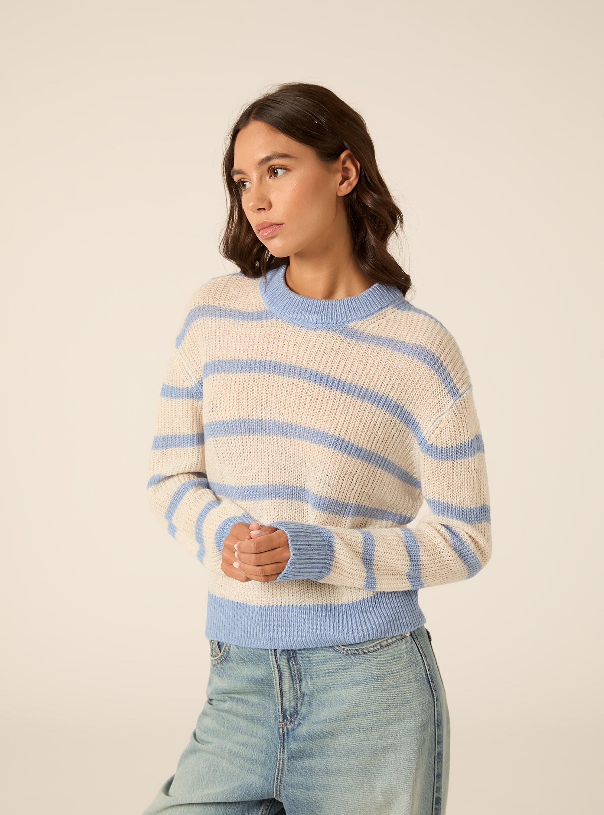 Pullover girocollo a righe