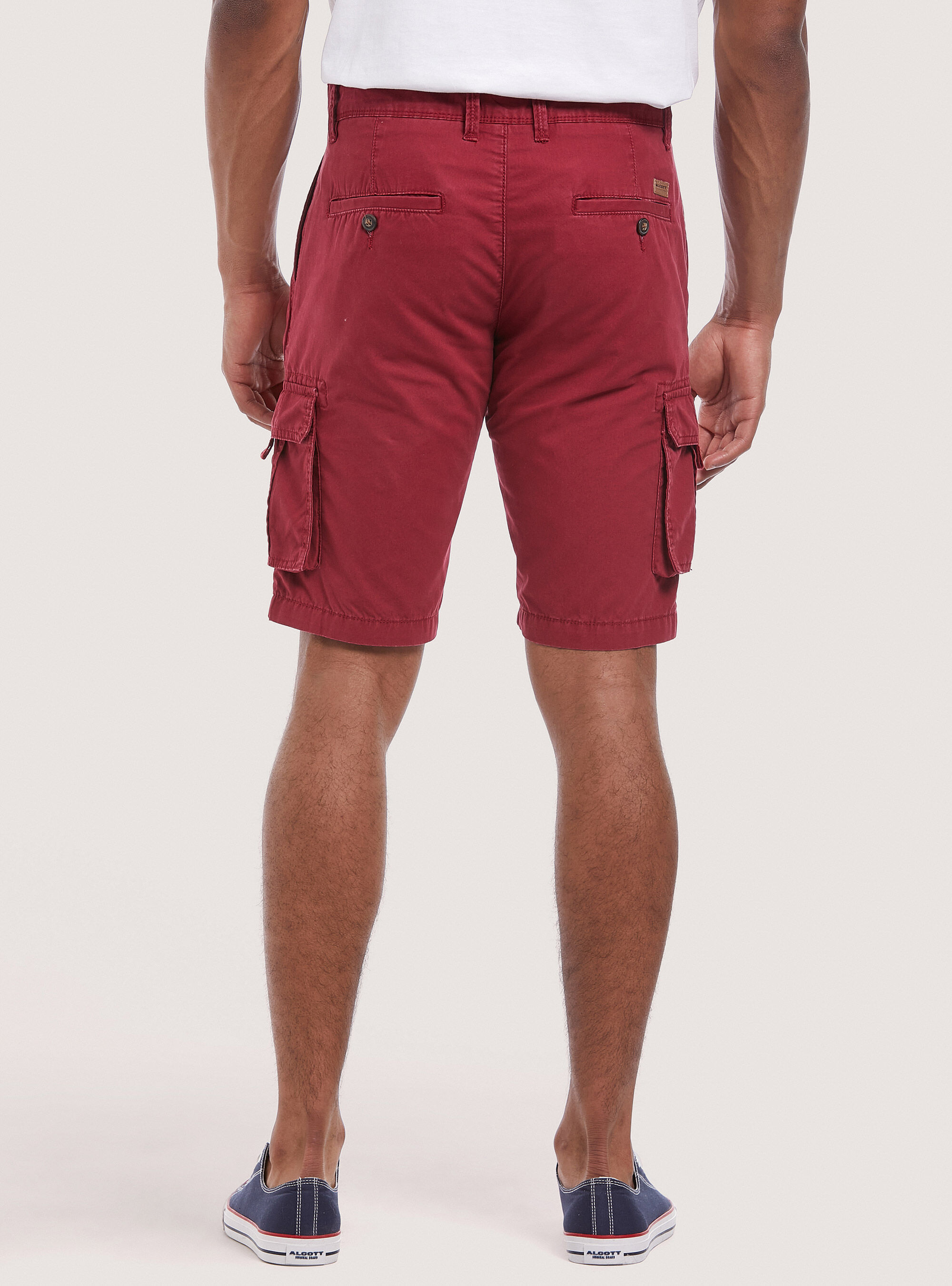 Cargo shorts with big pockets hot sale