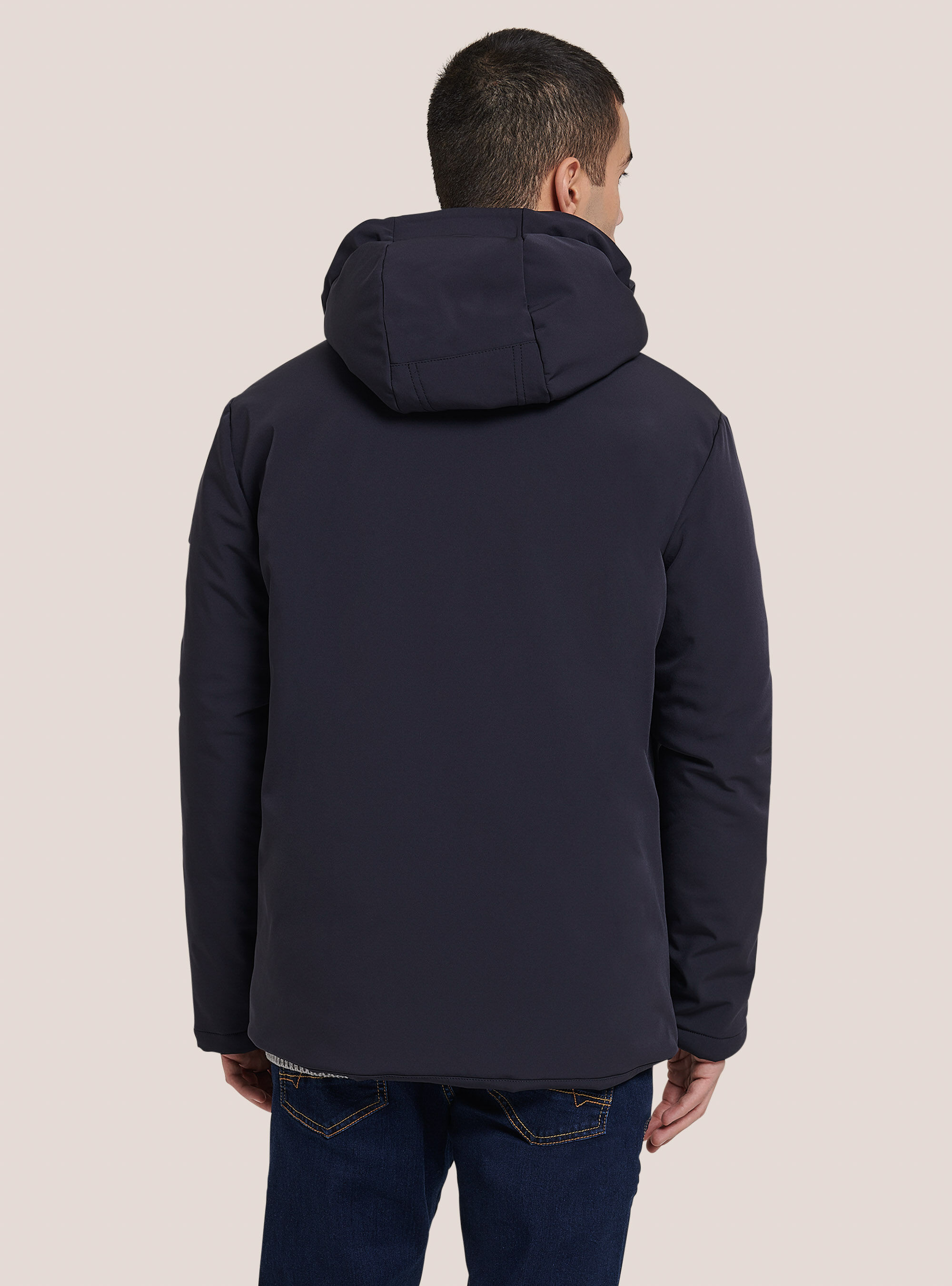 Giubbotto in tessuto tecnico con imbottitura 100% riciclata, BLU MARINO