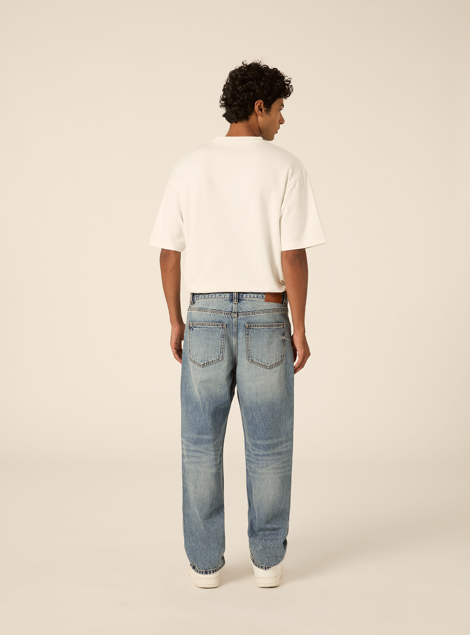 Pantalone in denim tapered fit, D201 AZZURRE MED OVERDYE