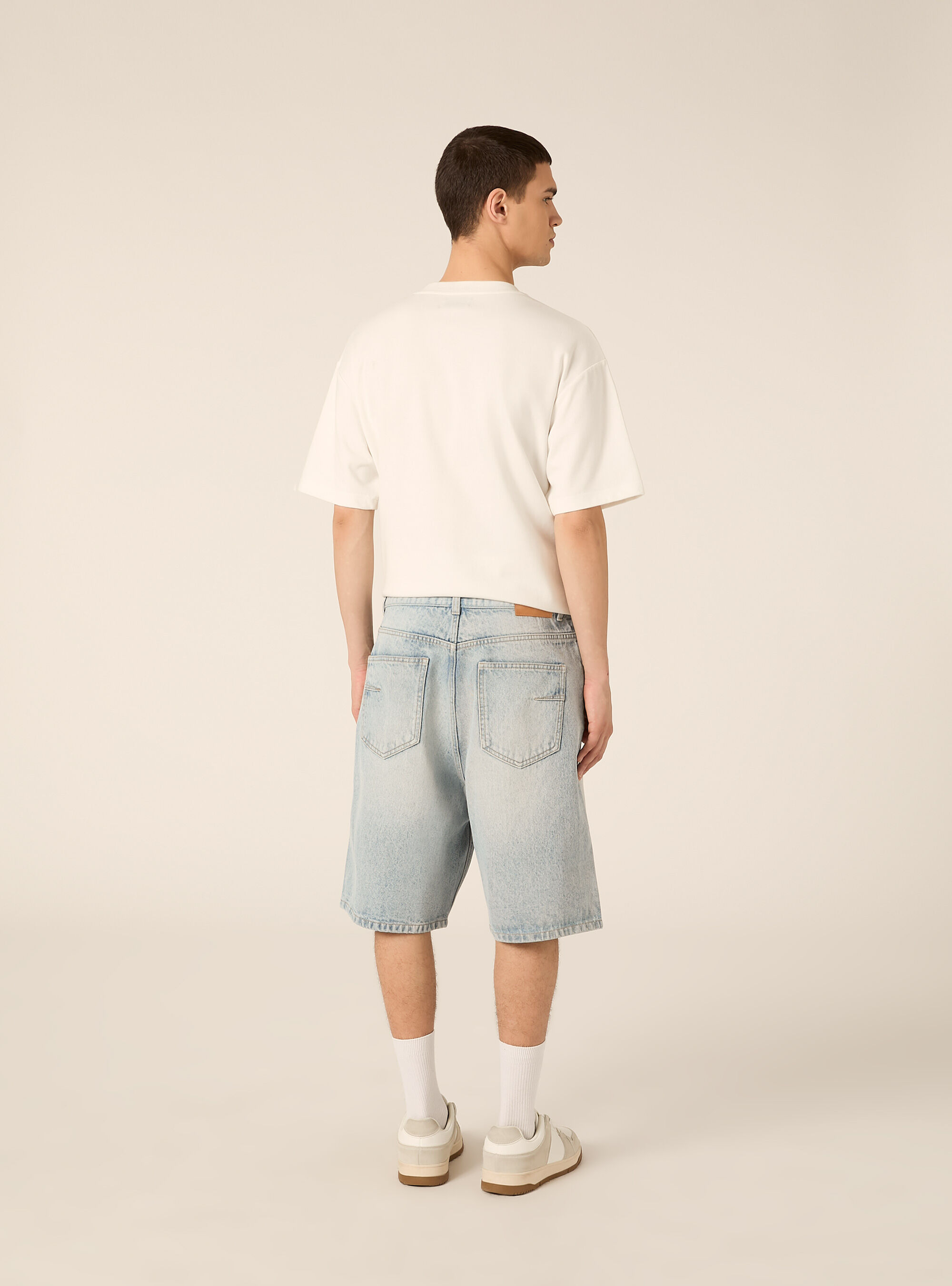 Bermuda jort fit  in denim, D008 SUPER LIGHT BLUE