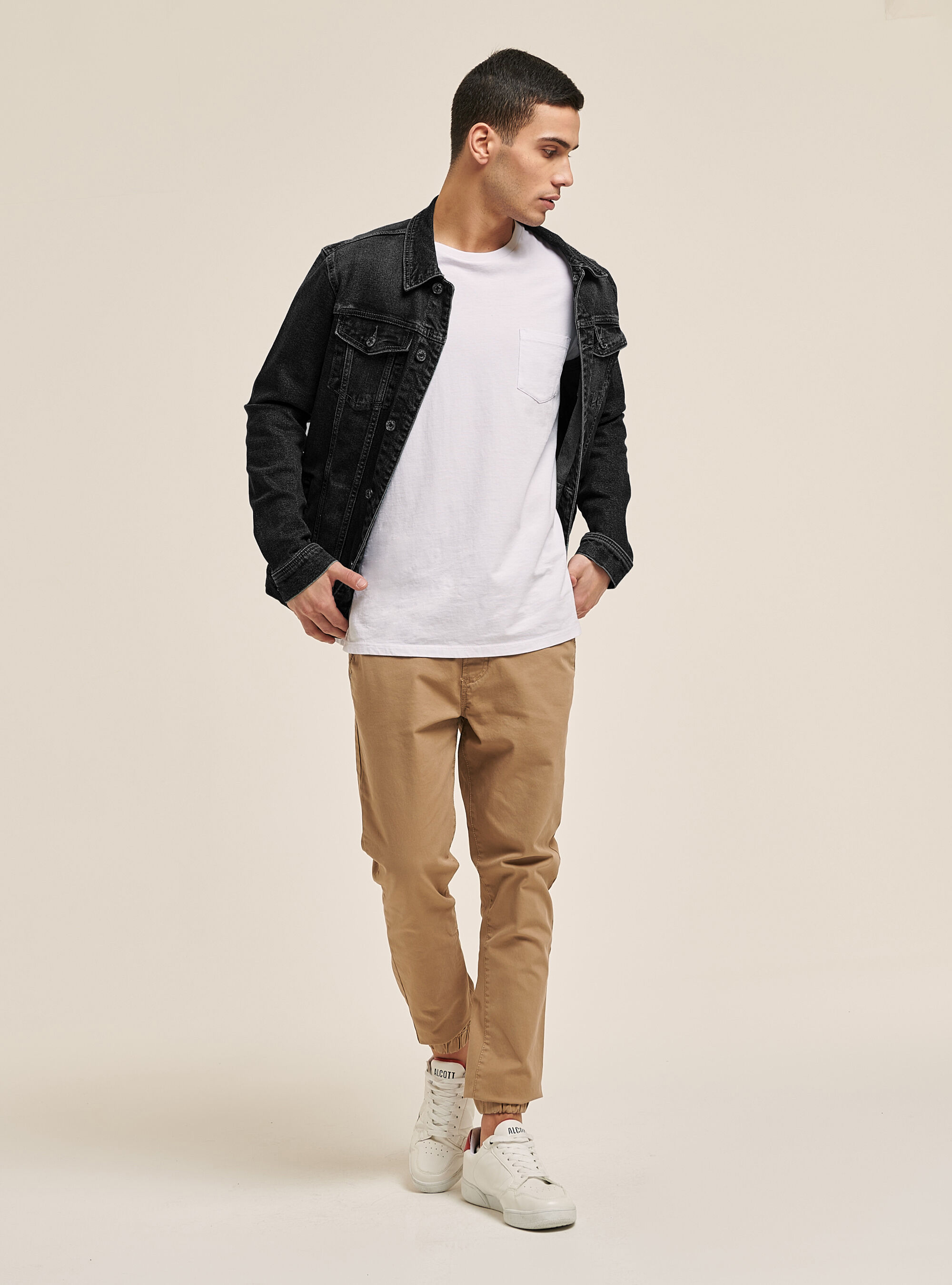 Stretch denim hot sale jacket mens