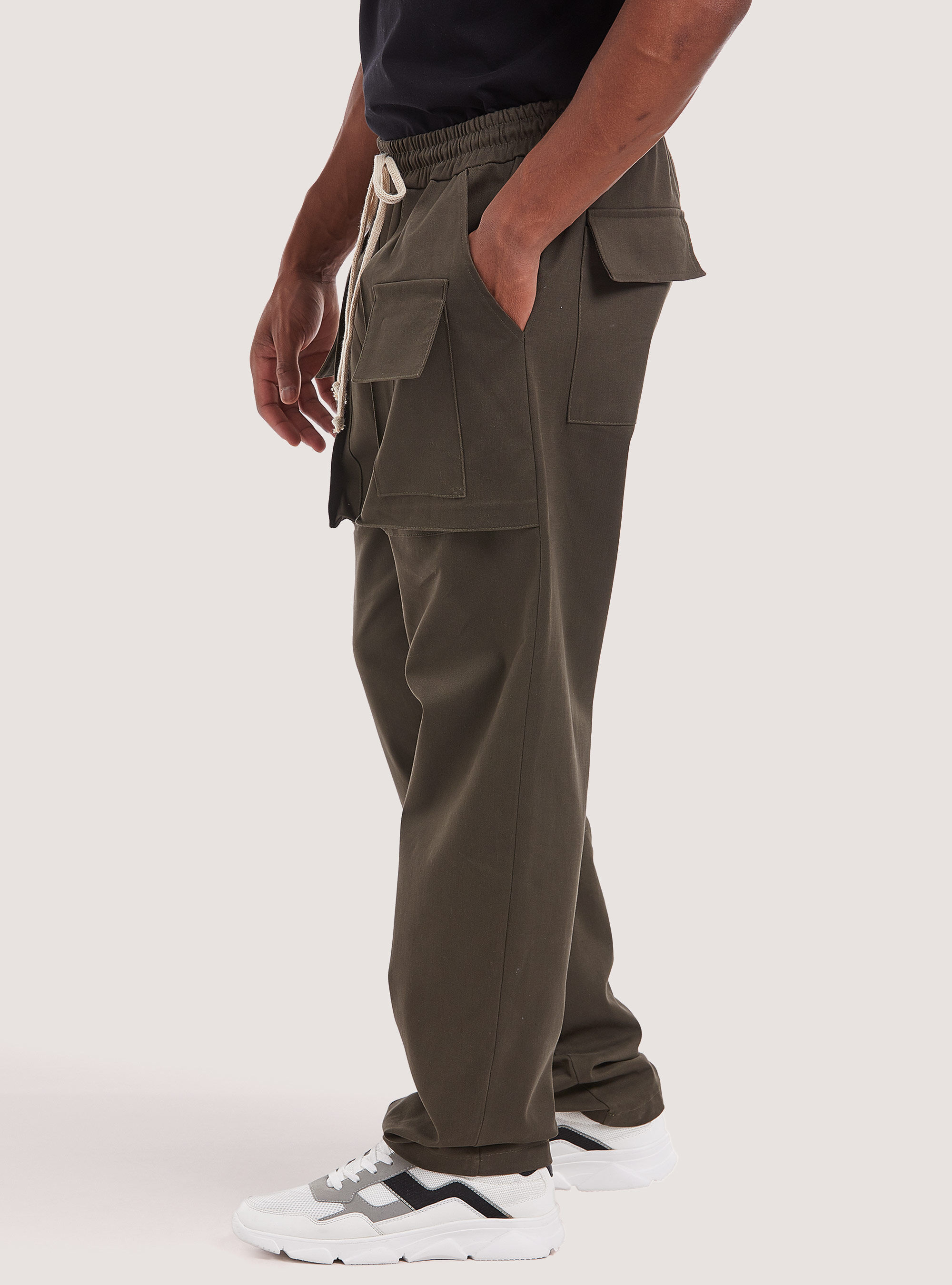 Pantaloni cargo con tasconi