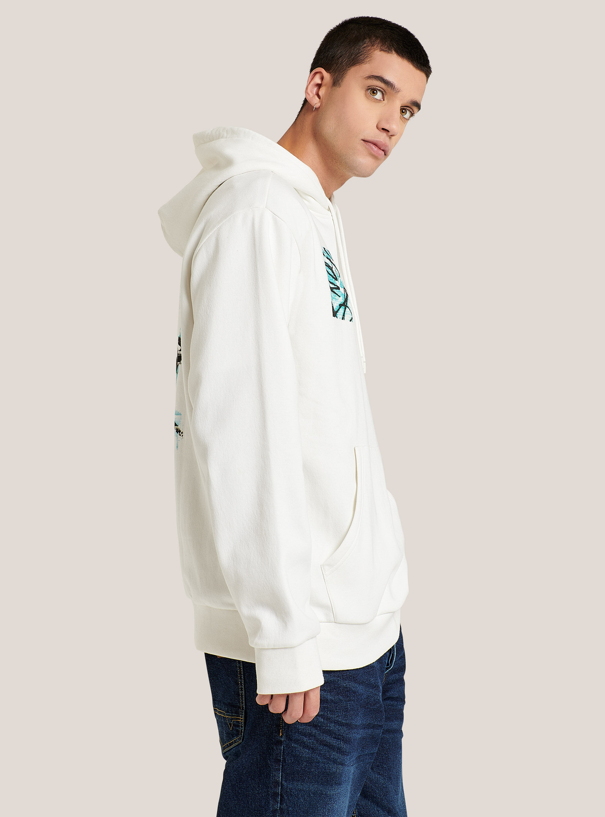 oversized sweatshirt white