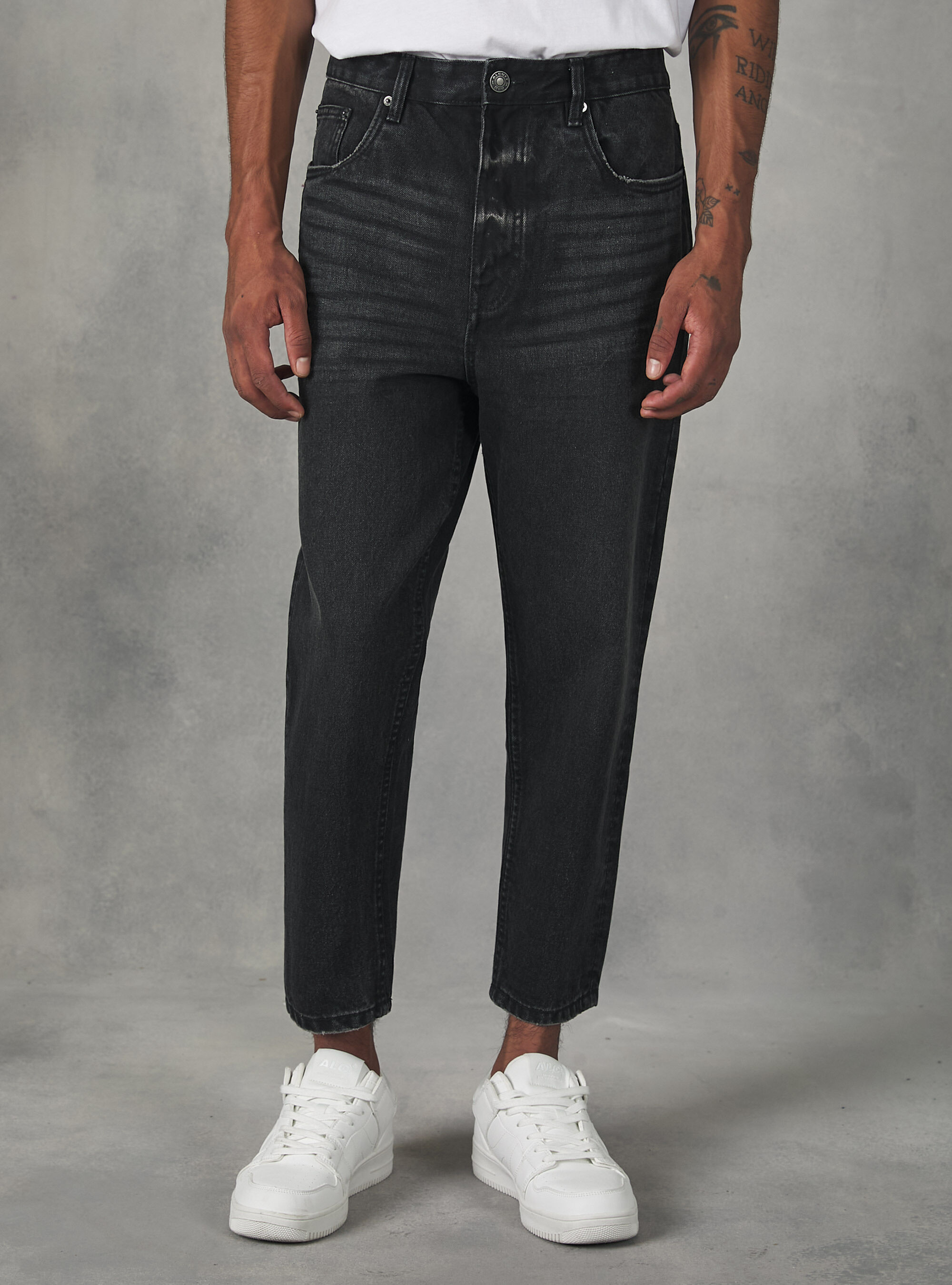 Carrot fit jeans