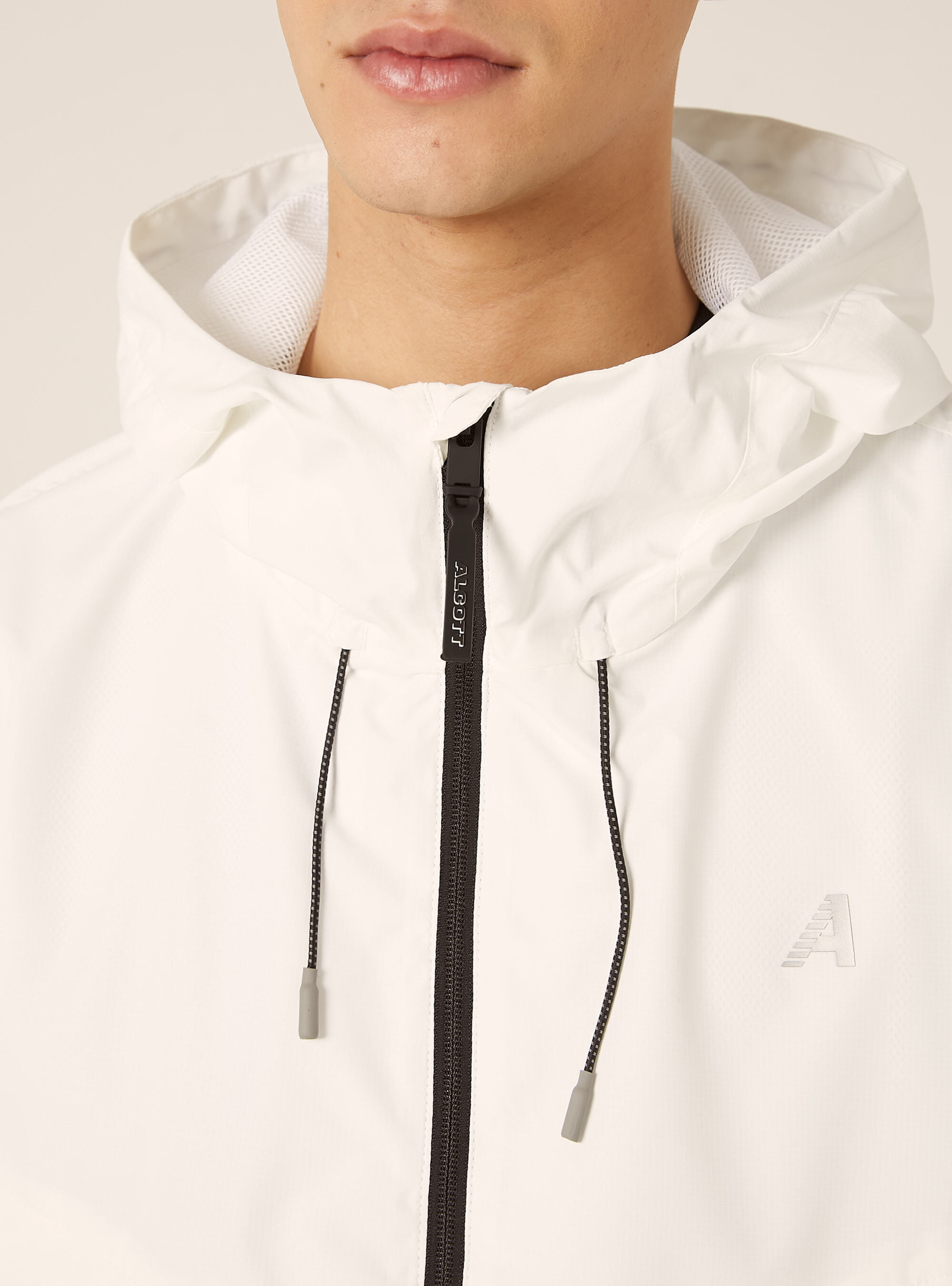 Giubbotto tecnico con cappuccio, WH2 WHITE