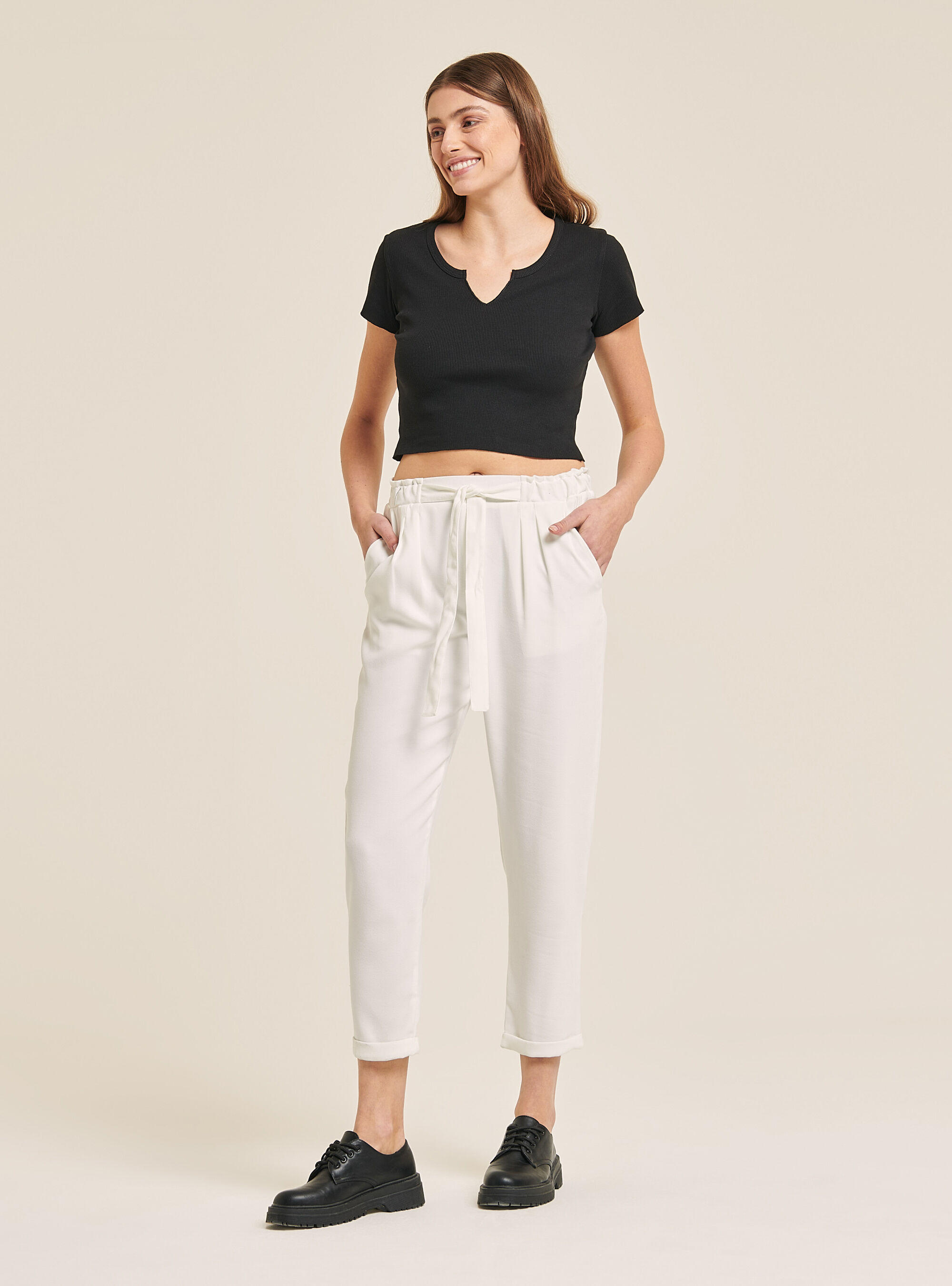 T-shirt court col en v, C101 BLACK