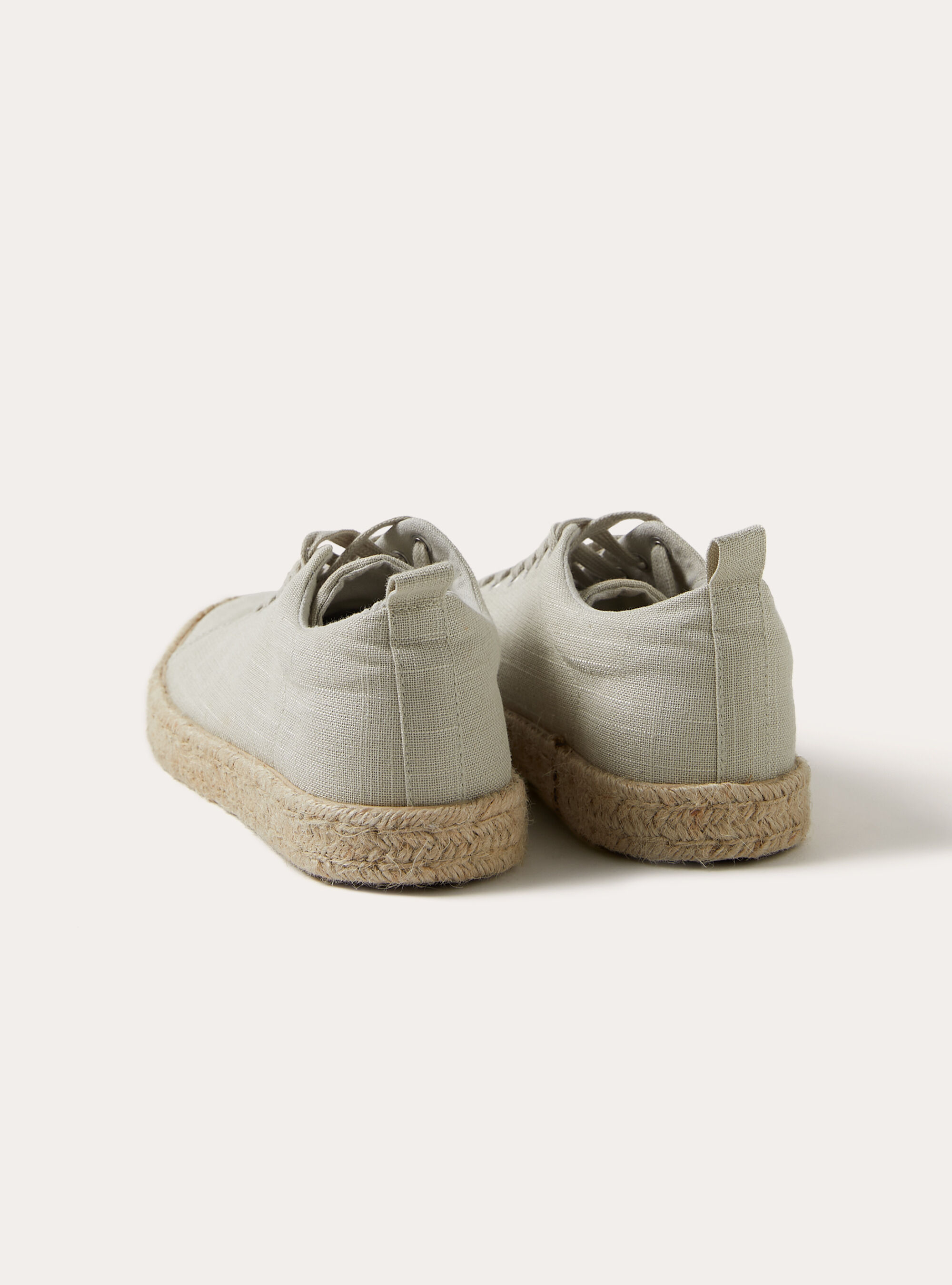 Scarpa con suola in gomma stile espadrillas