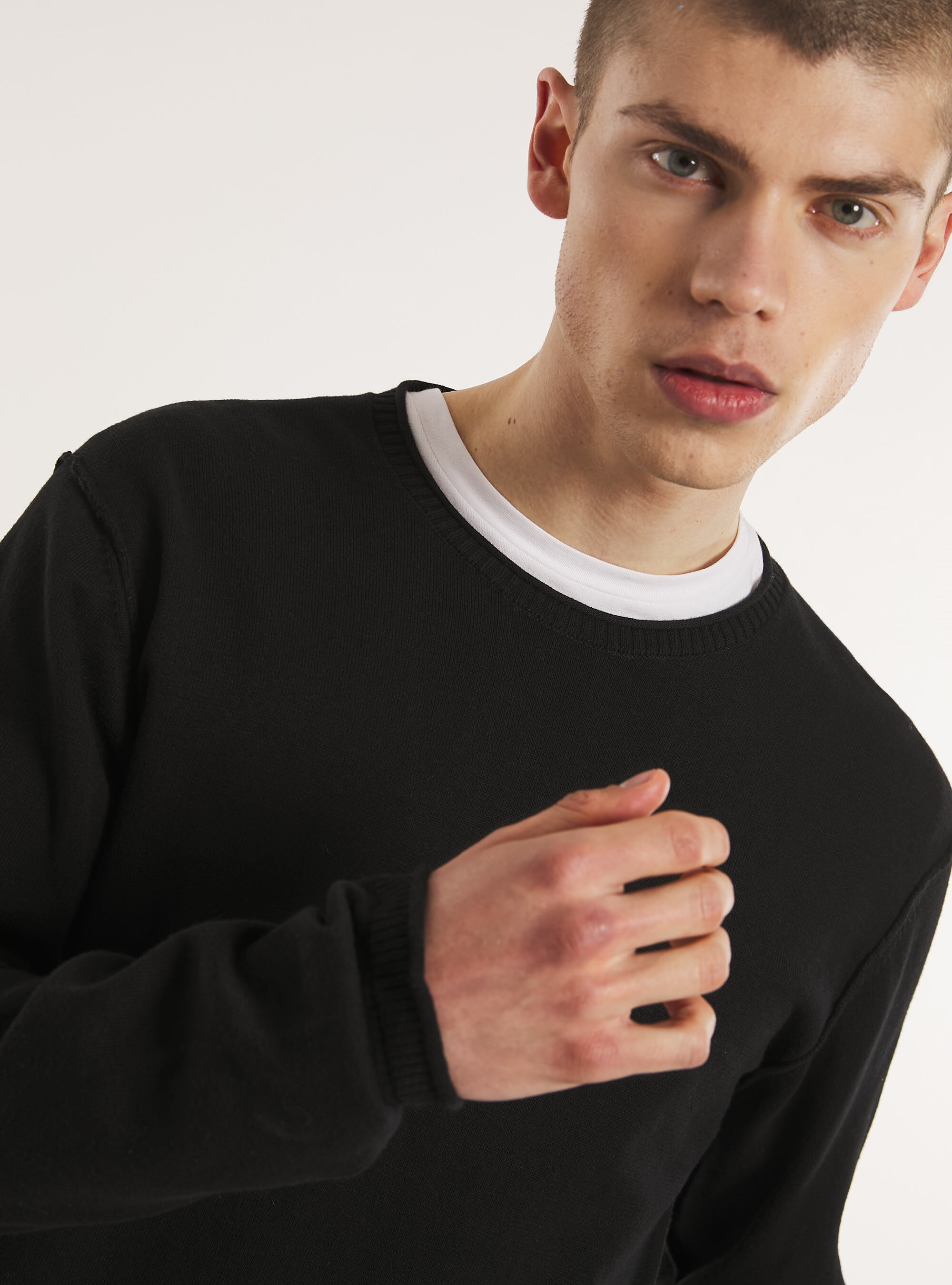 Round-neck cotton pullover, BK1 BLACK