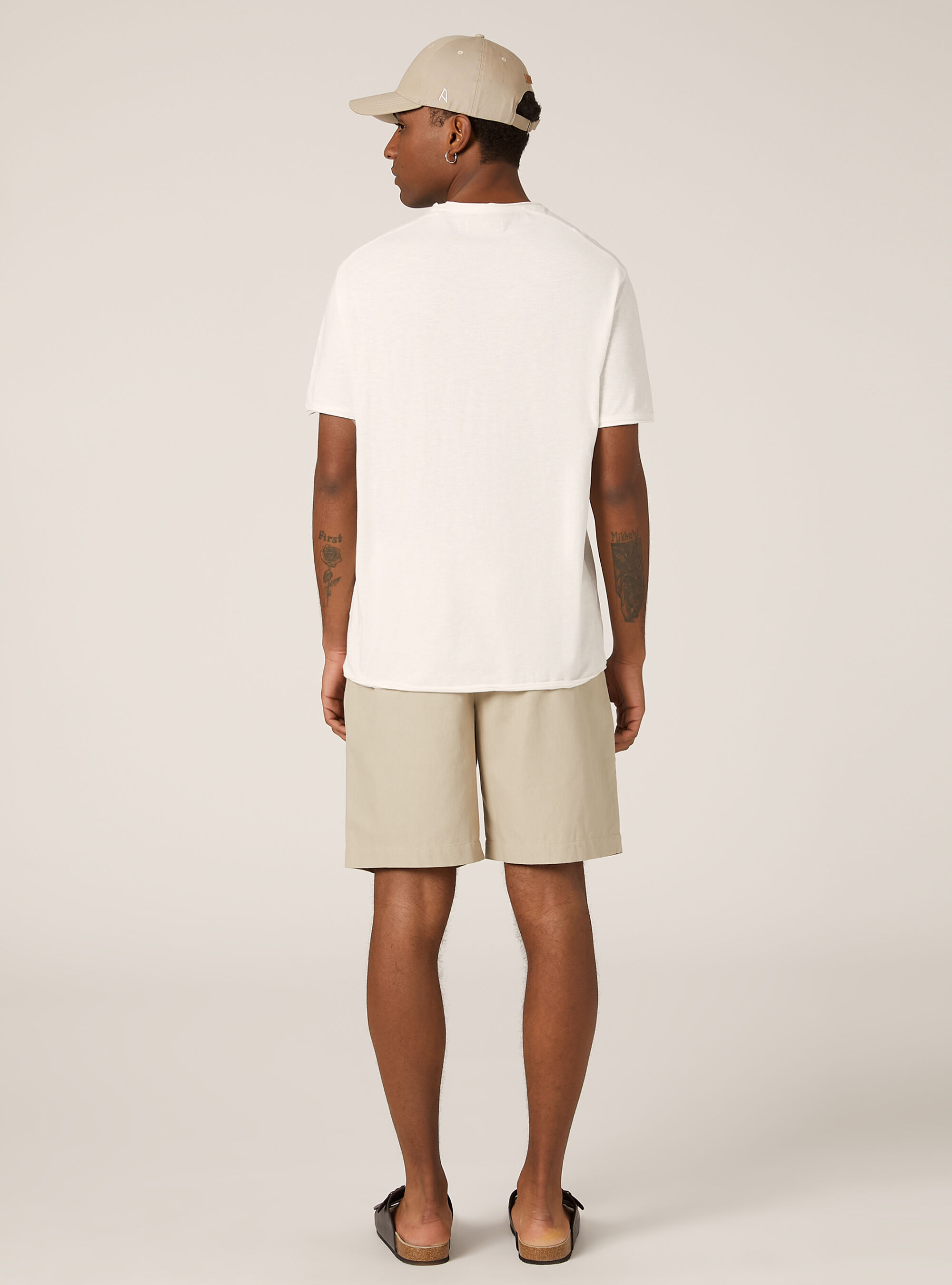 Camiseta de algod&oacute;n de corte crudo, WH1 OFF WHITE