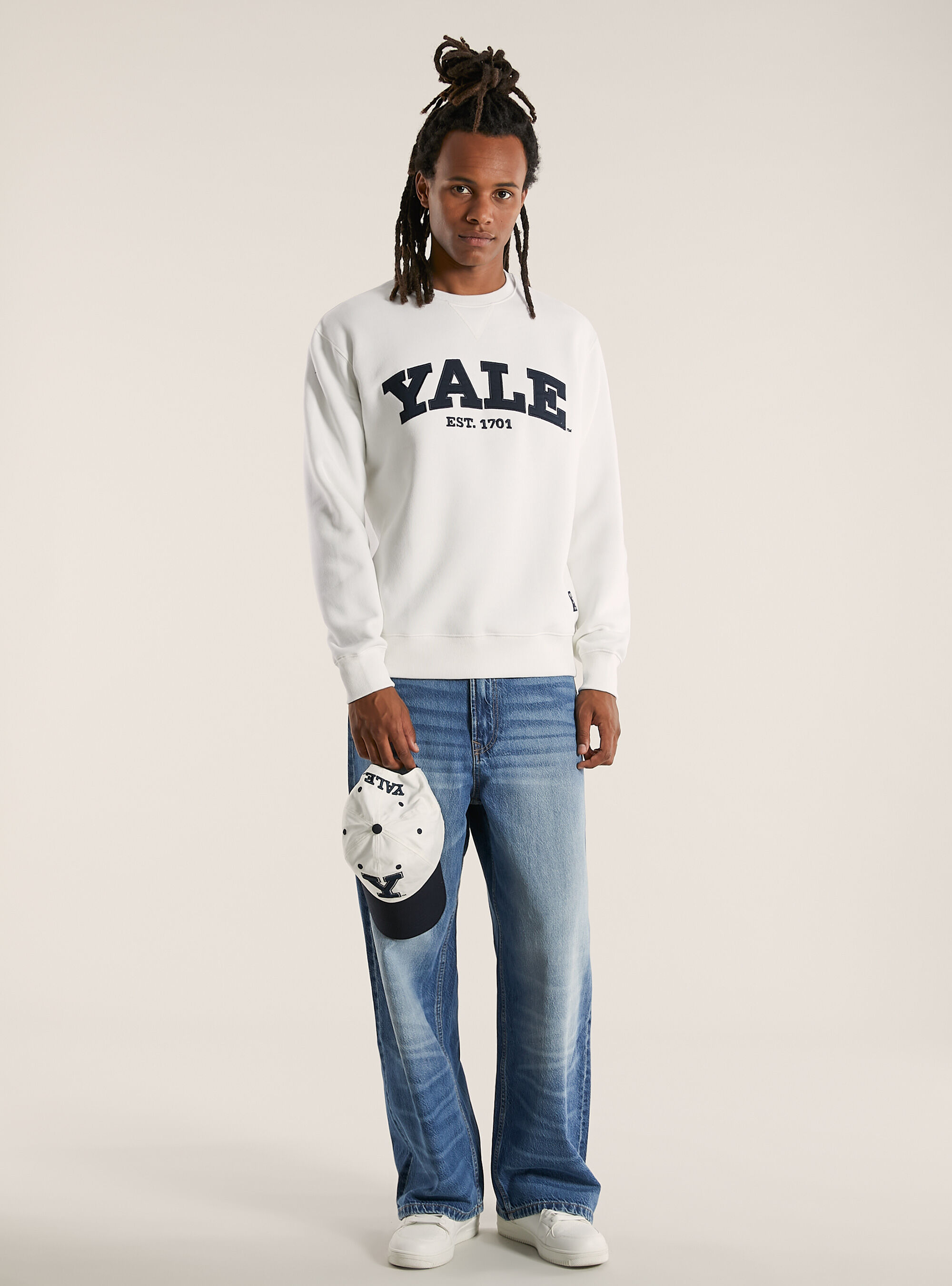 White yale sweatshirt deals