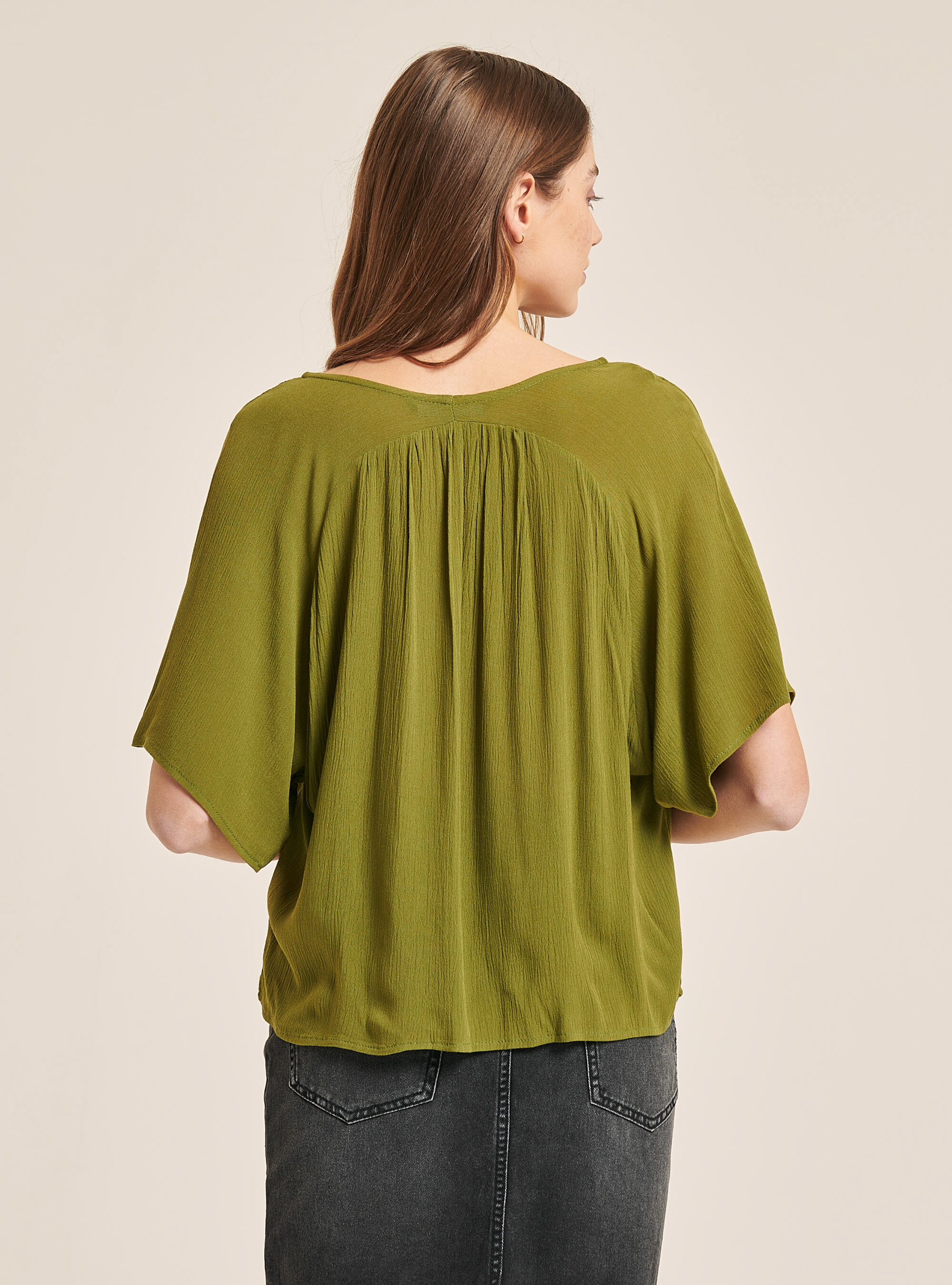 Solid colour v-neck shirt with waist knot, C6609 KAKY