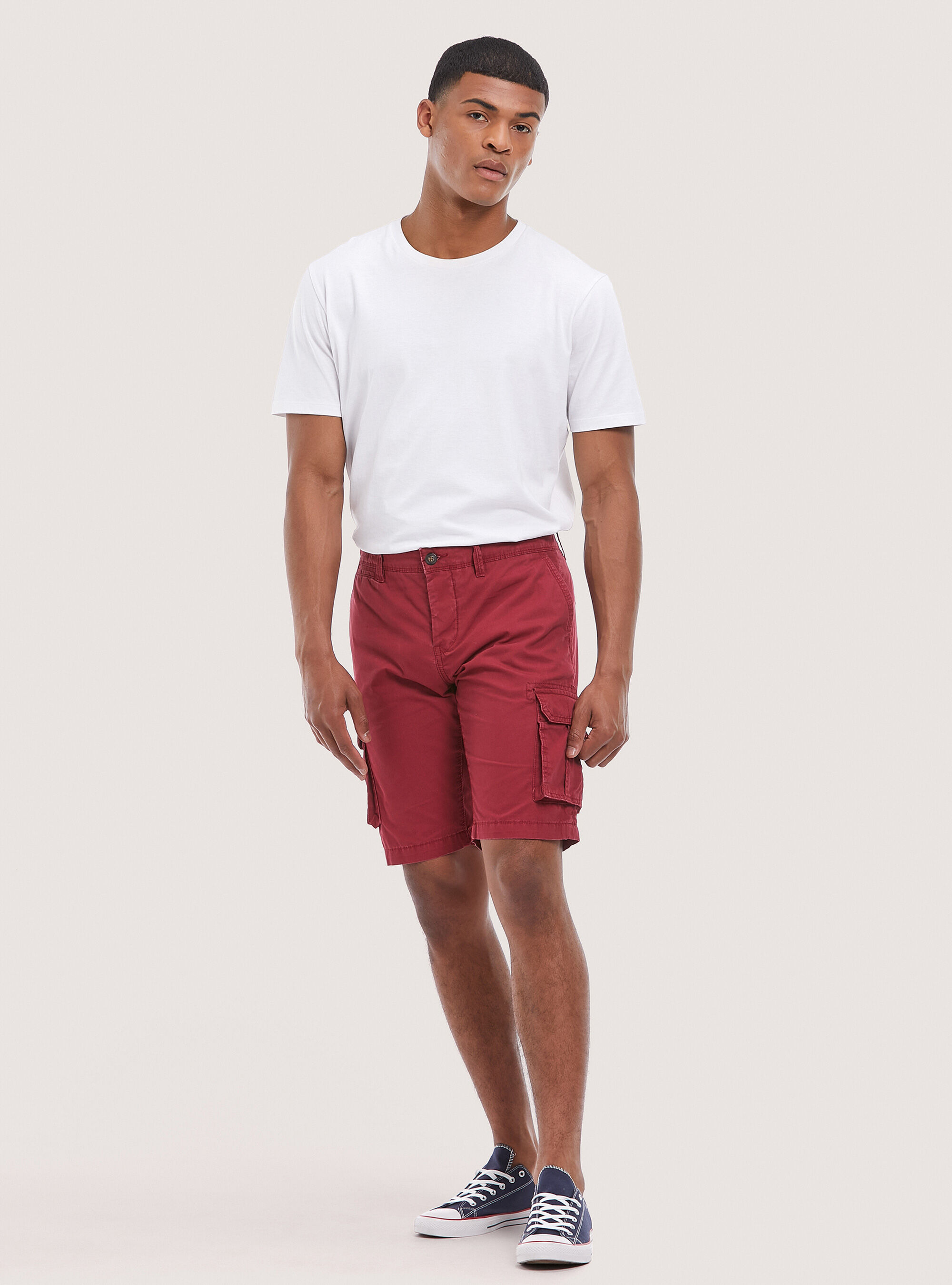 Mens white shorts size 48 store