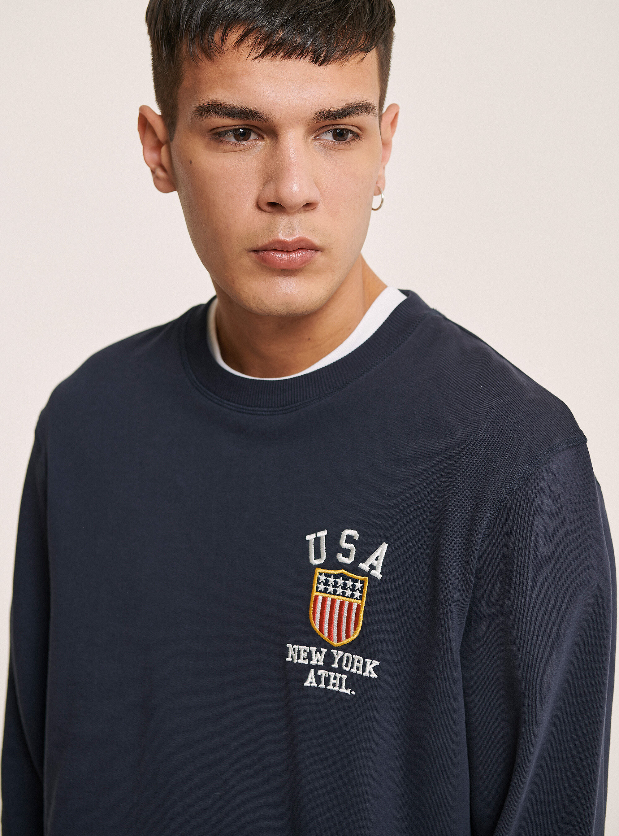 Sweat-shirt &agrave; col rond avec broderie USA, C218 BLUE NAVY