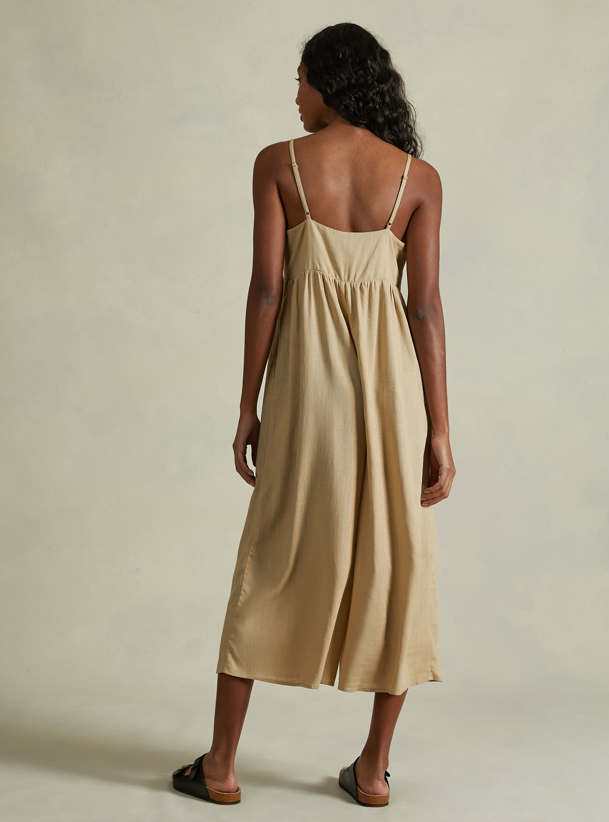 Plain coloured linen blend overalls