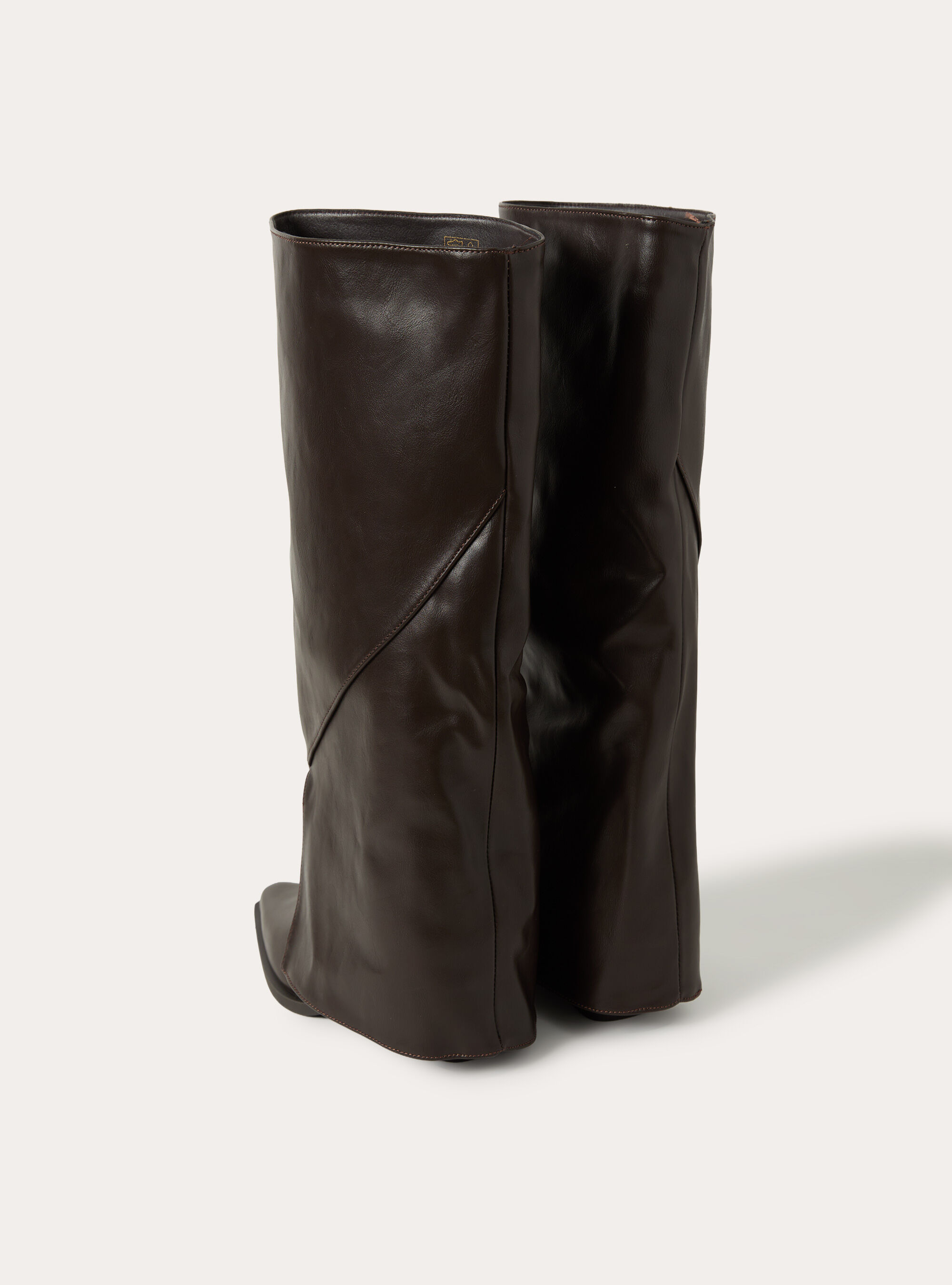Hohe Stiefel in Lederoptik mit Gamaschen Optik und spitzer Zehenkappe, BR1 BROWN DARK