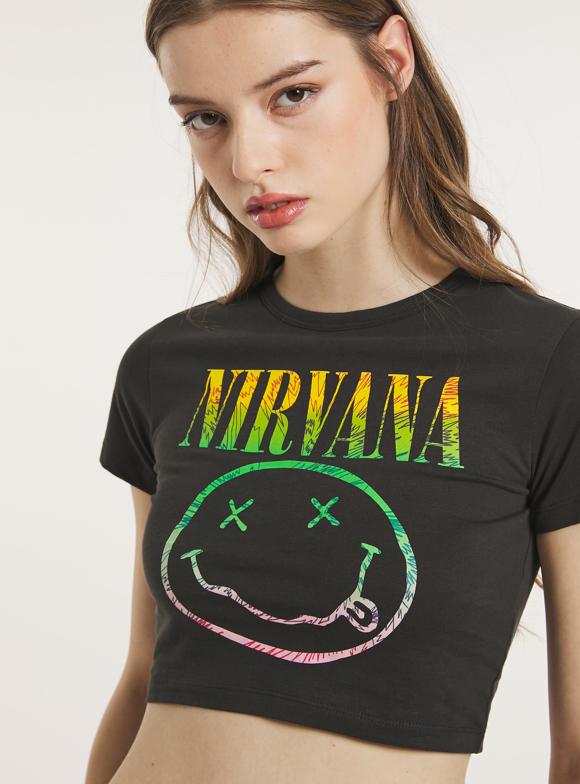 Nirvana / Alcott cropped T-shirt, BK3 BLACK CHARCOAL