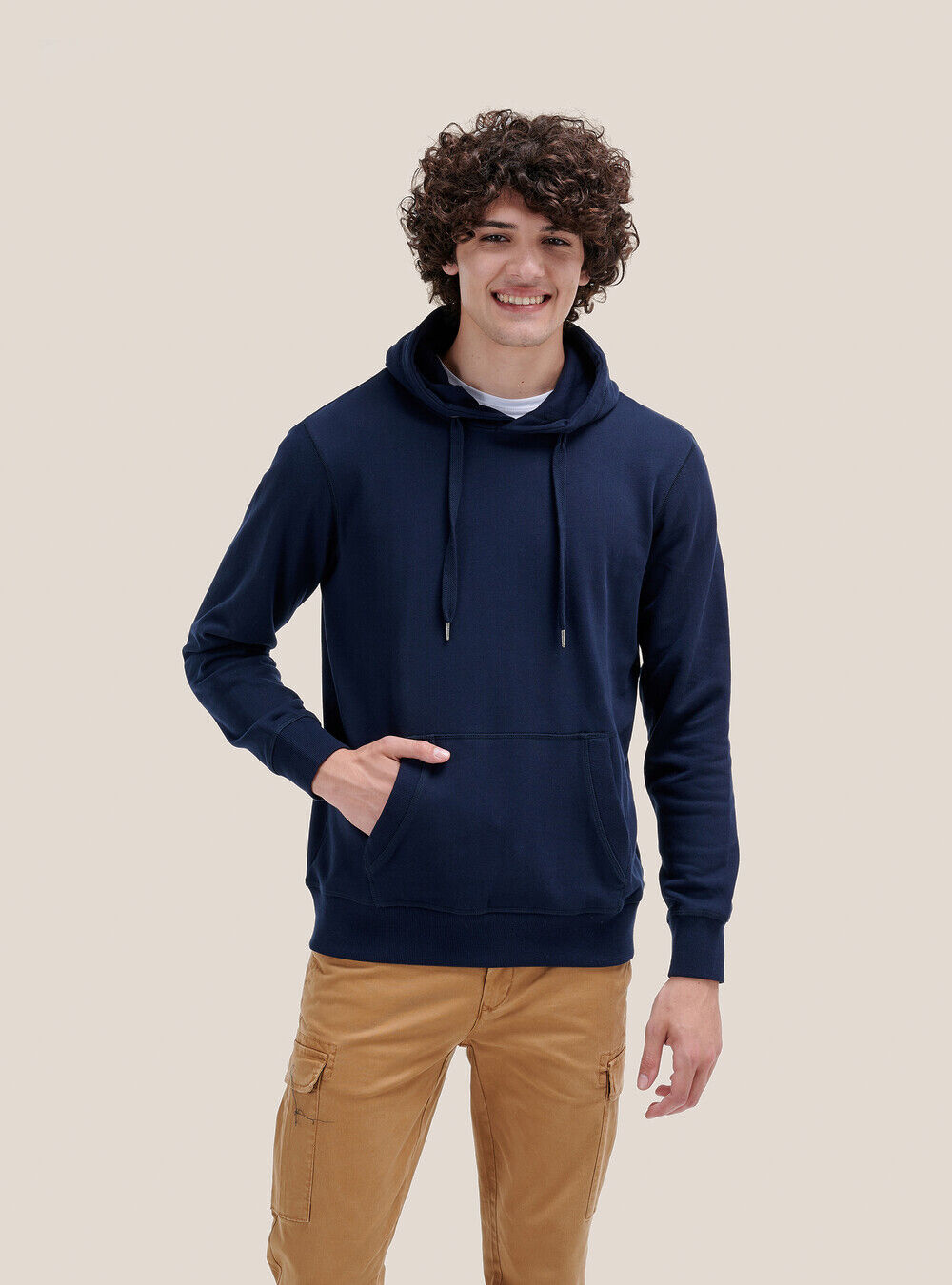 Felpa basic con cappuccio online