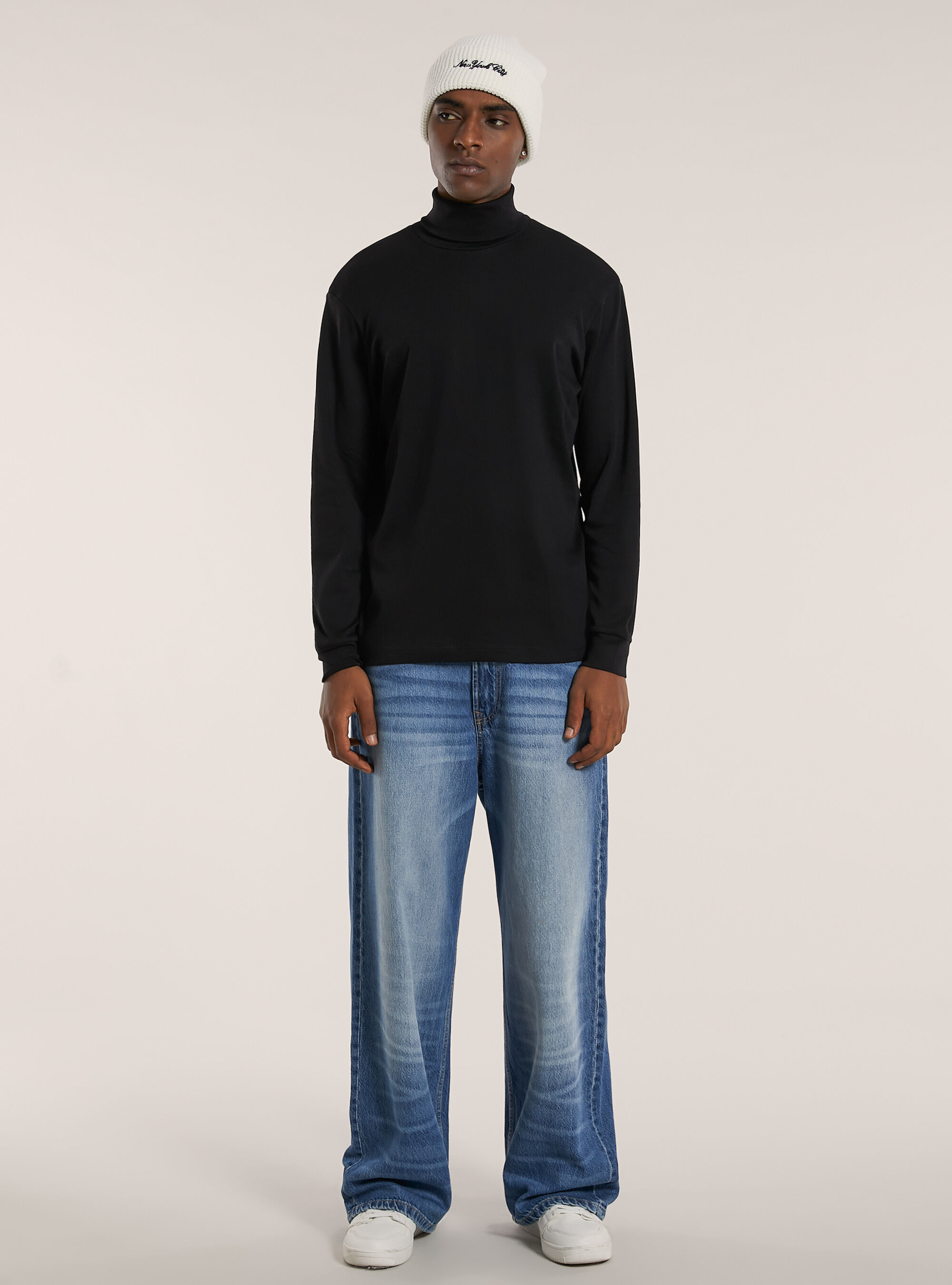 Maglietta a maniche lunghe a collo alto