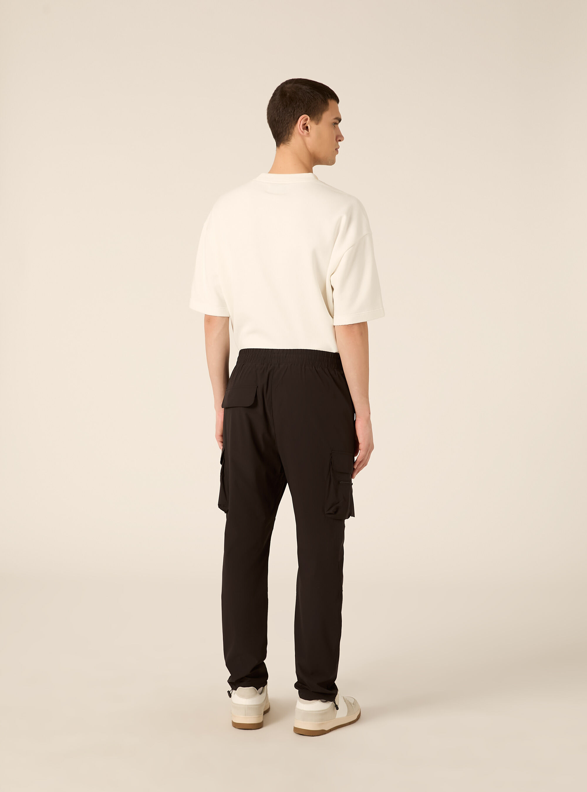 Pantaloni in tessuto tecnico  con tasconi, BK1 BLACK