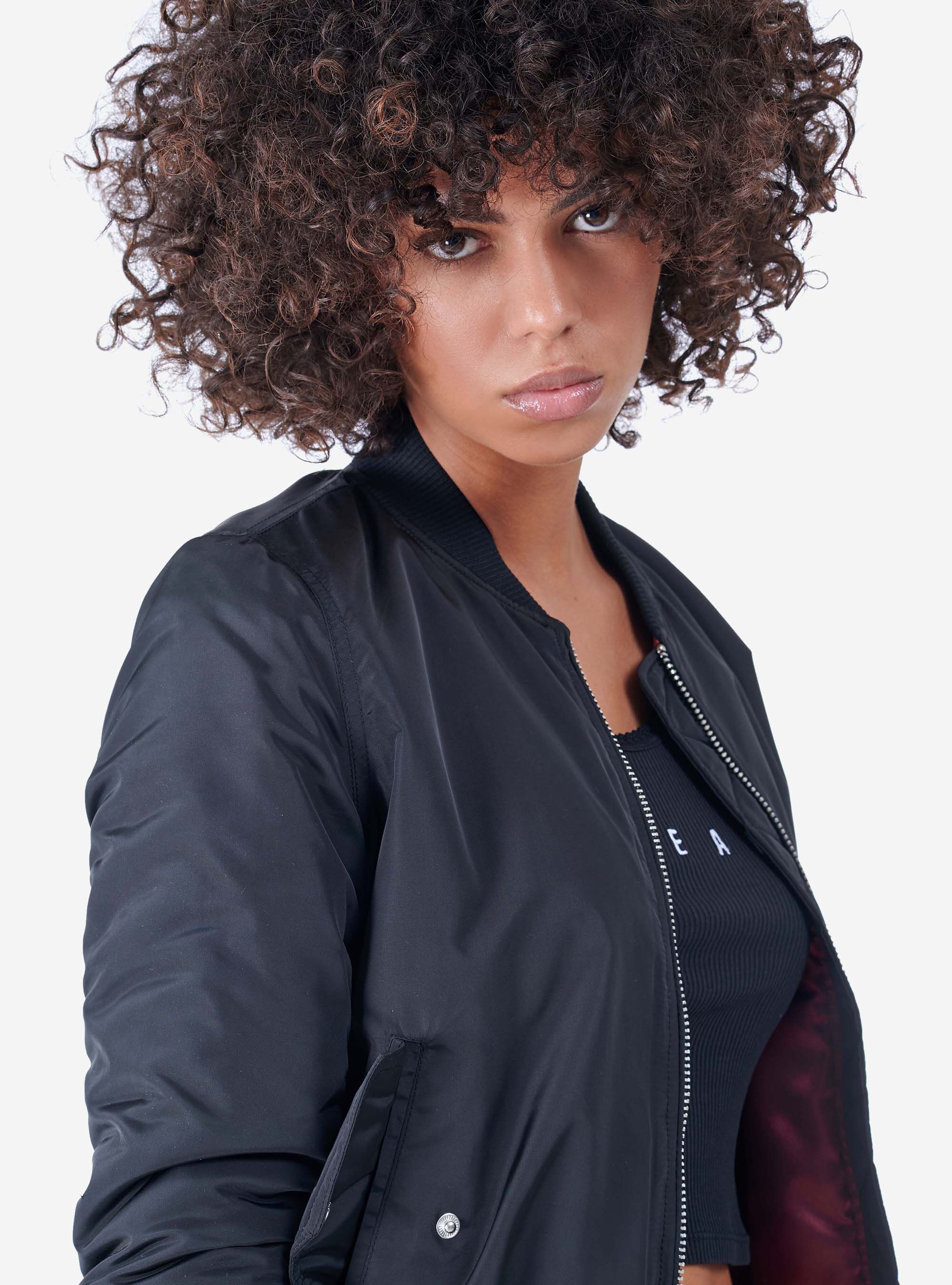 SATINATED BOMBER, BLACK
