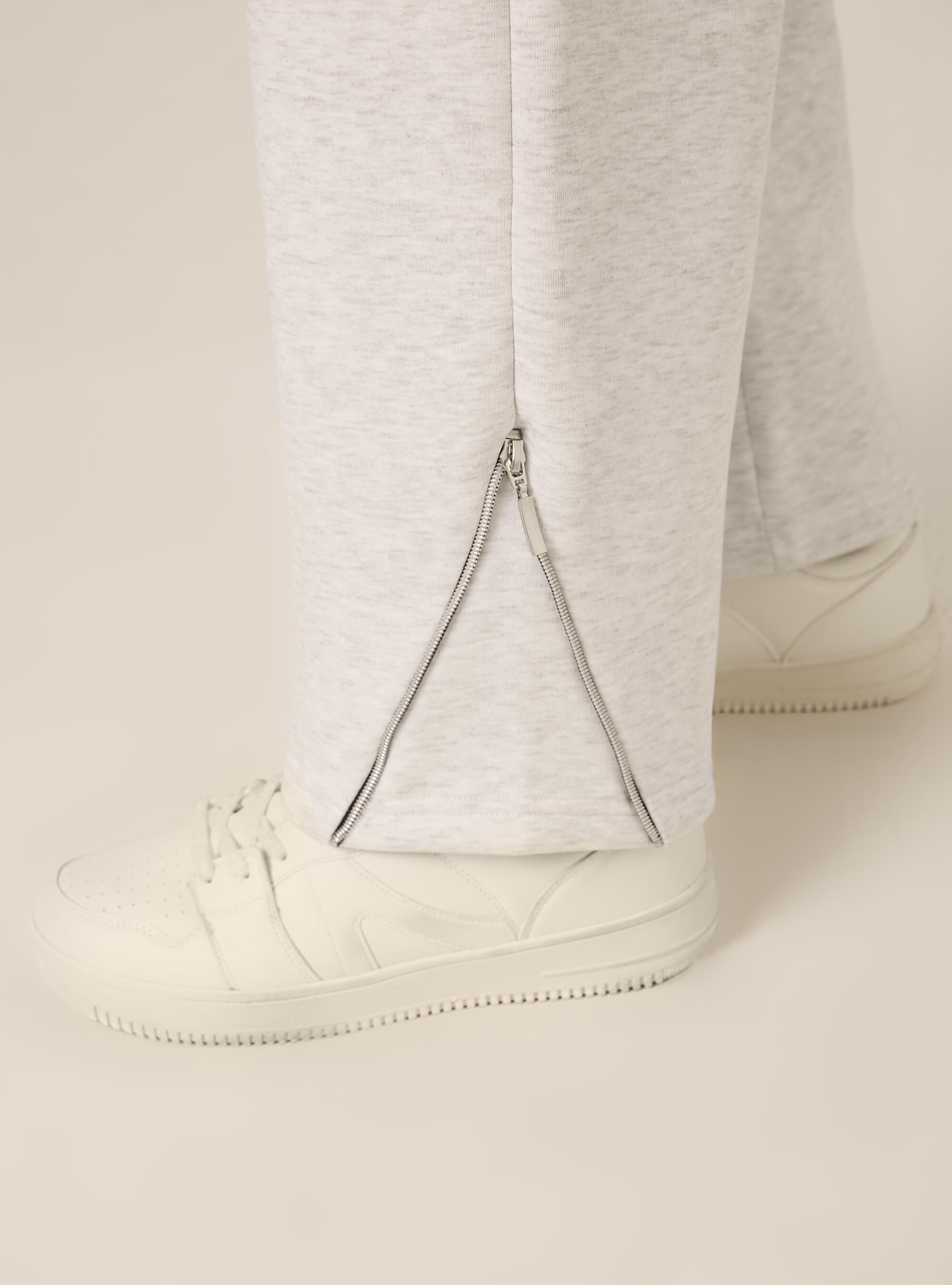 Jogger con cerniera al fondo, MGY3 GREY MEL LIGHT