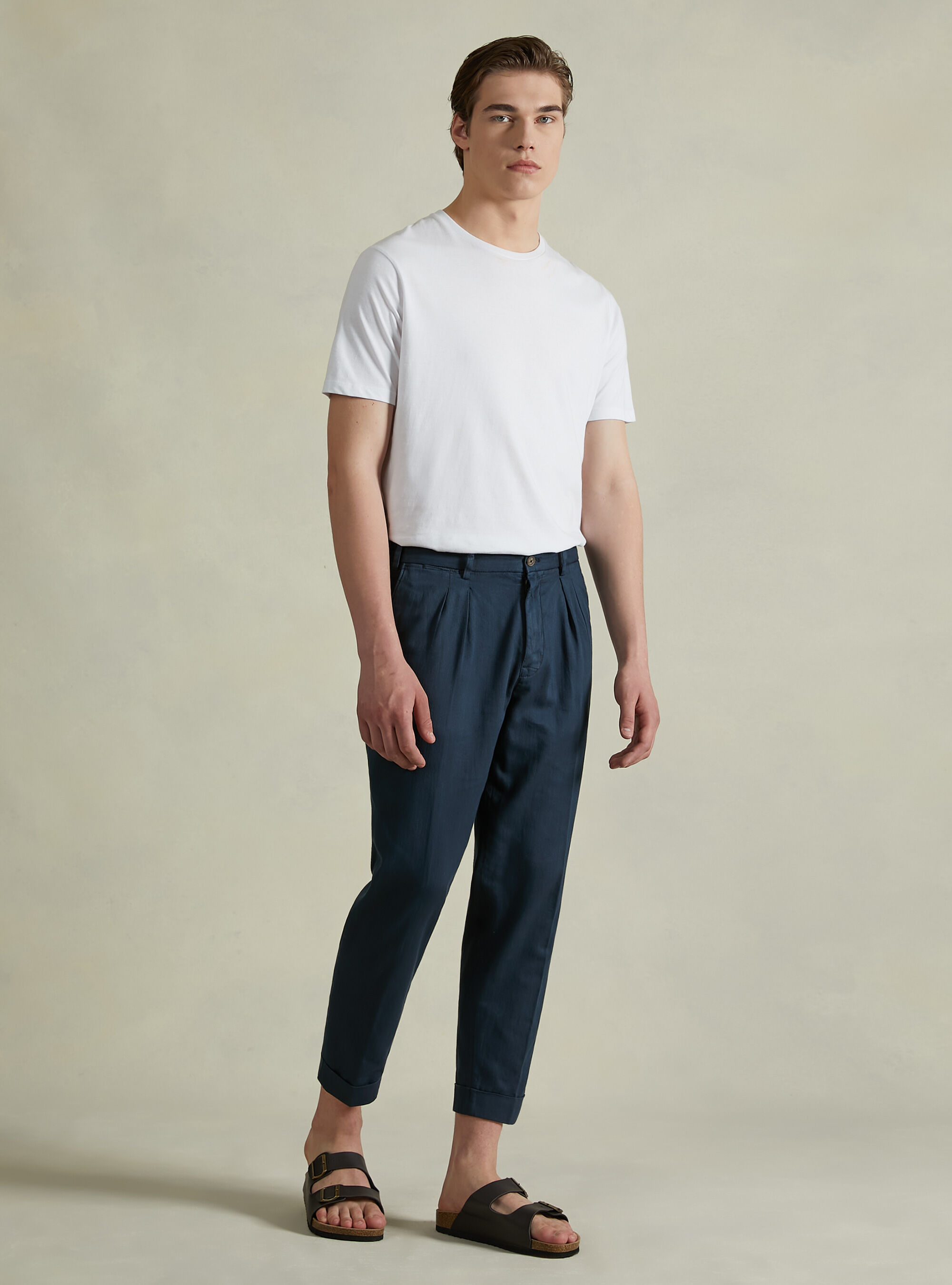 Linen-blend chinos with darts, NA2 NAVY MEDIUM