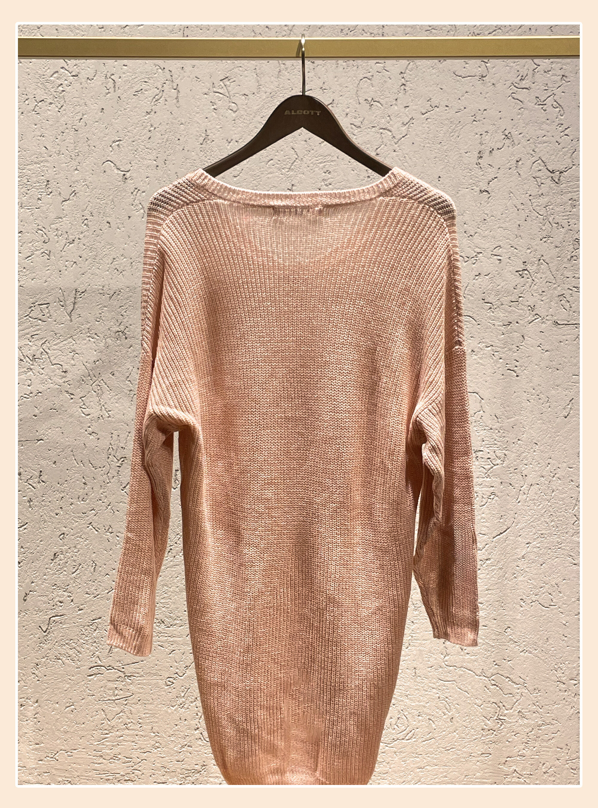 Knitted dress with V-neck