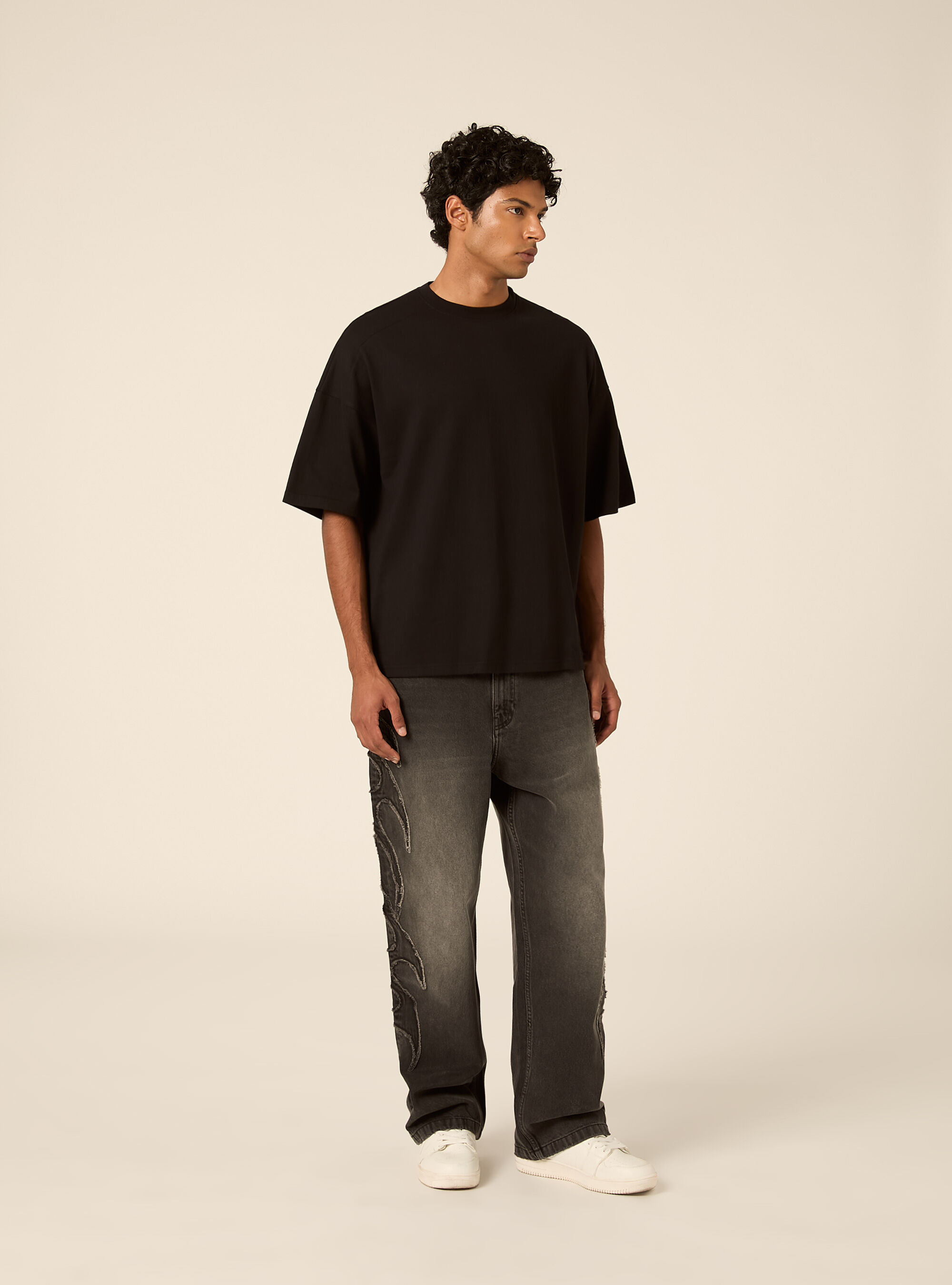T-shirt coupe boxy &agrave; manches courtes et &eacute;paules tombantes, BK1 BLACK