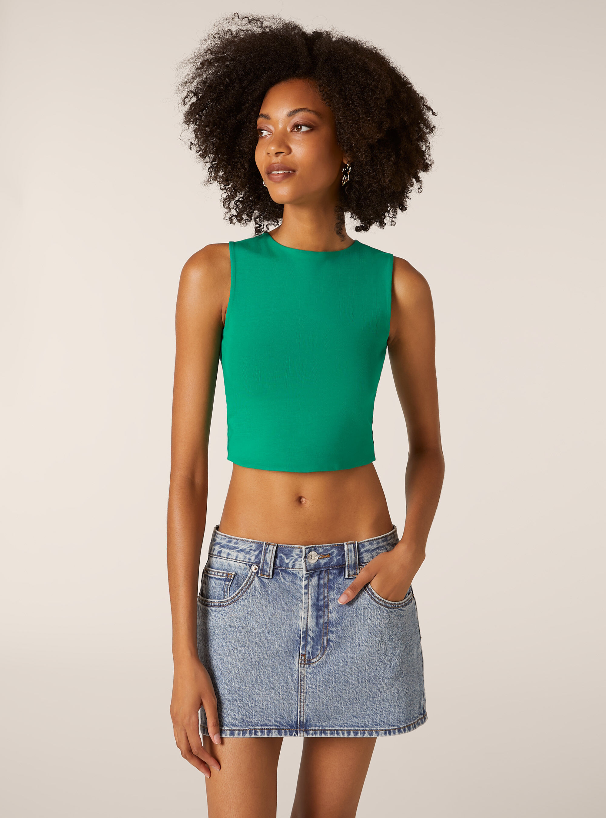 Top basic in cotone elasticizzato, GN2 GREEN MEDIUM