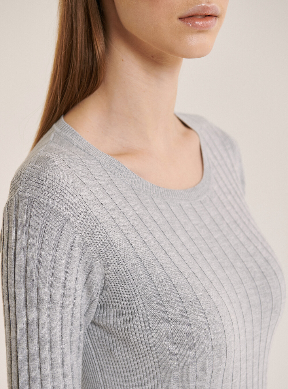 Cropped ribbed pullover