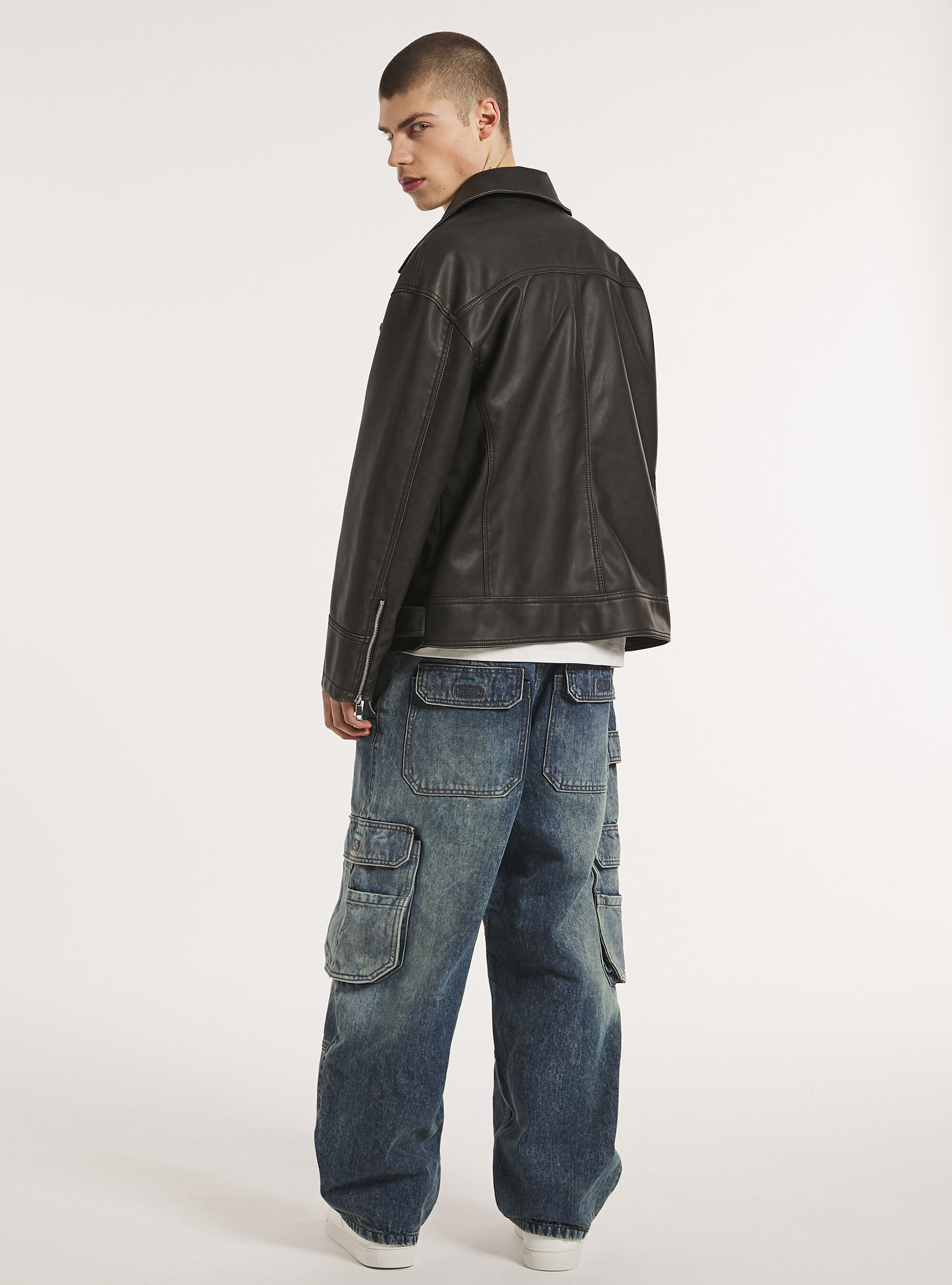 Cazadora biker efecto cuero vintage