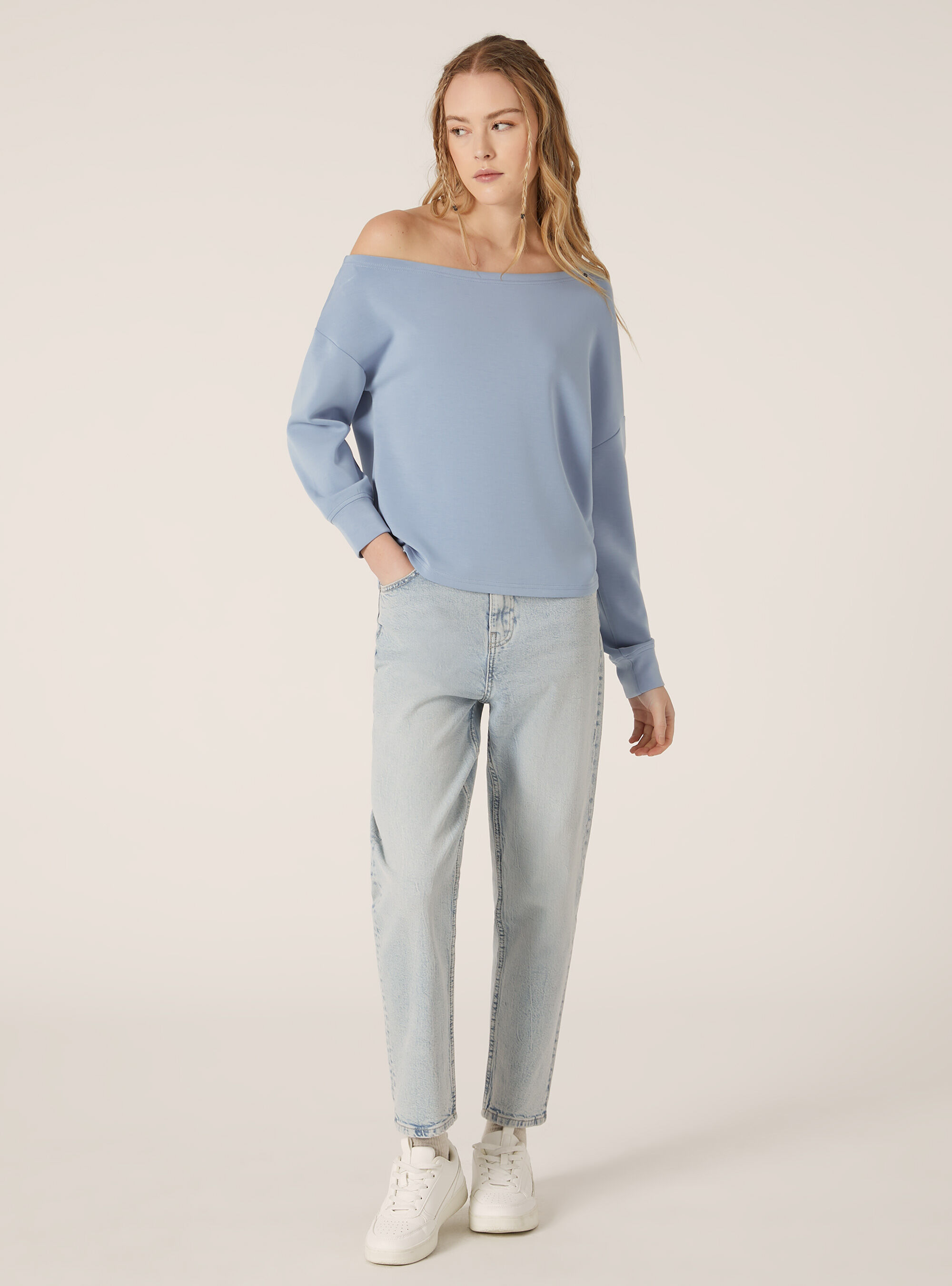 Soft touch asymmetric sweatshirt, AZ2 AZURE MEDIUM
