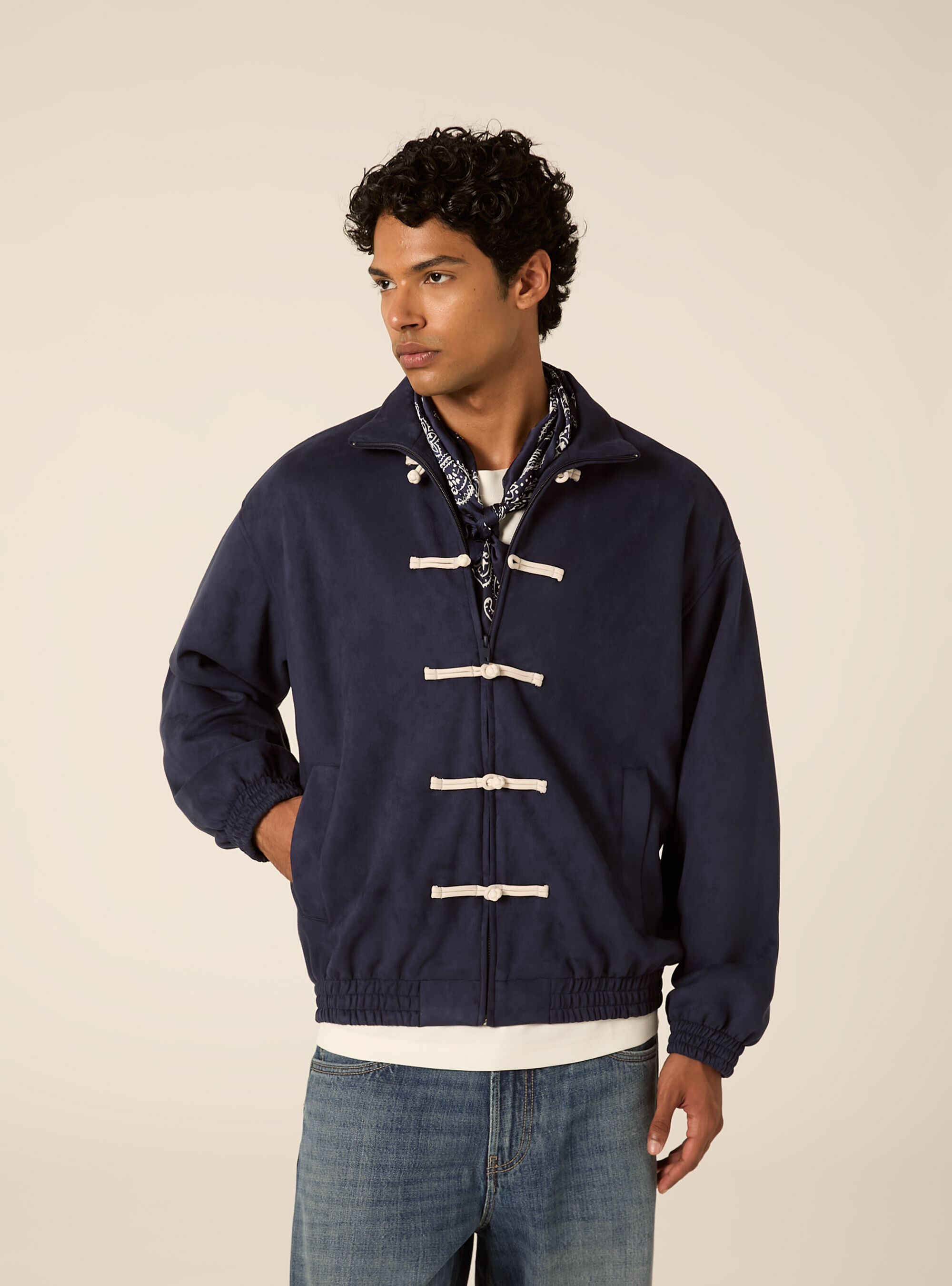 Bomber in simil suede con zip e chiusure frontali