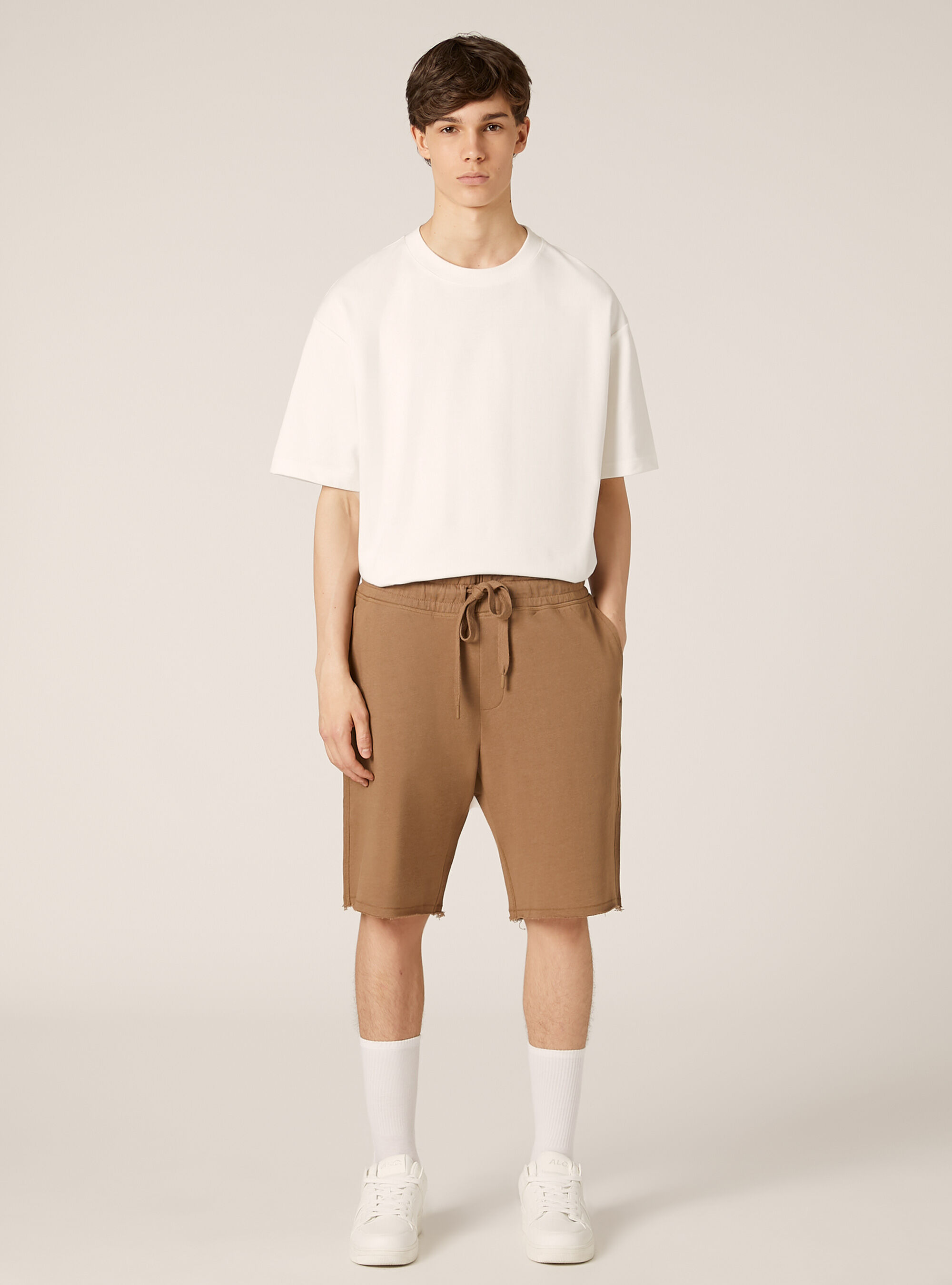 Cotton jogger bermuda shorts | Alcott | Men's Shorts