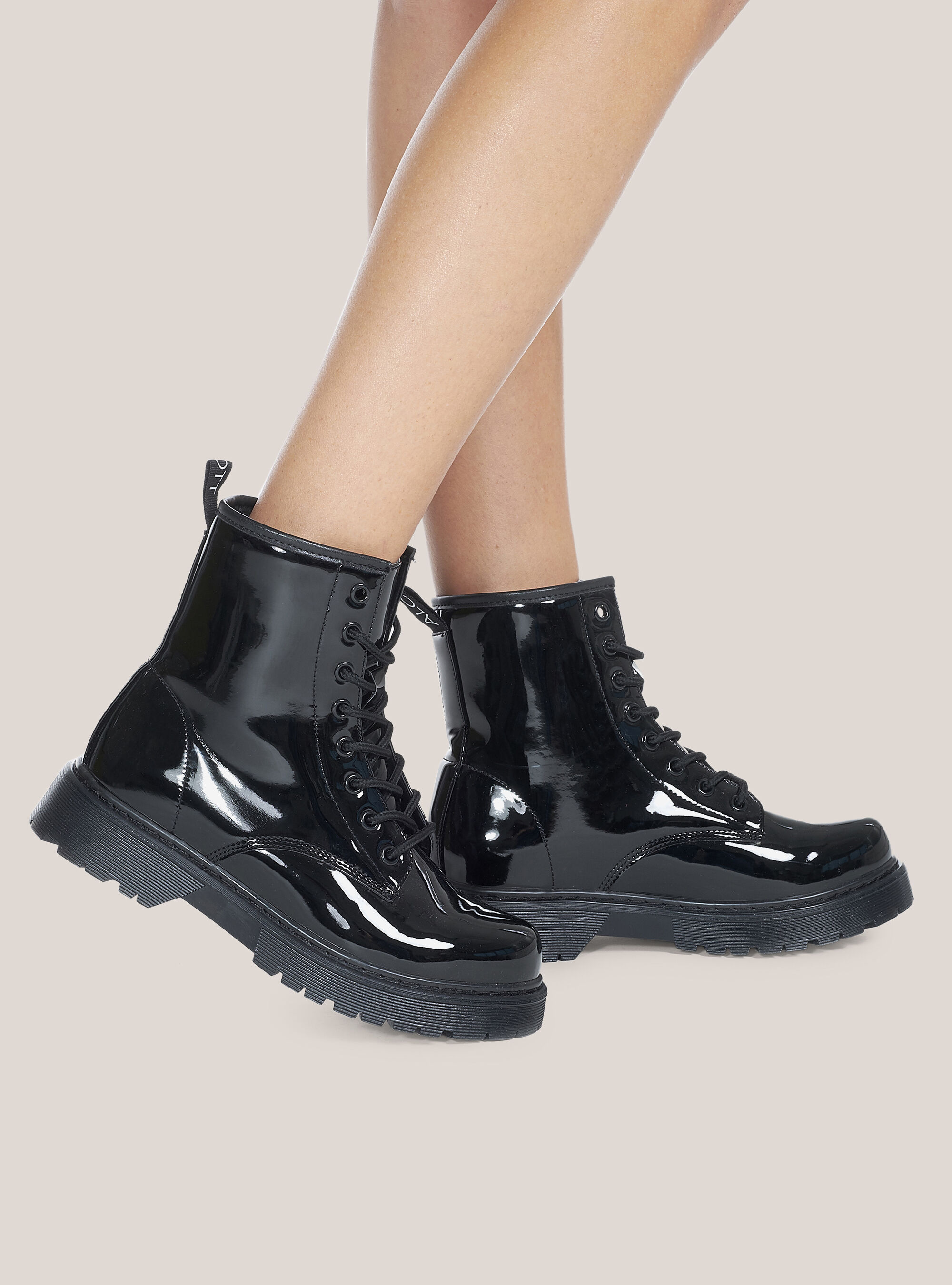Patent leather ankle boot | Alcott - 96630001