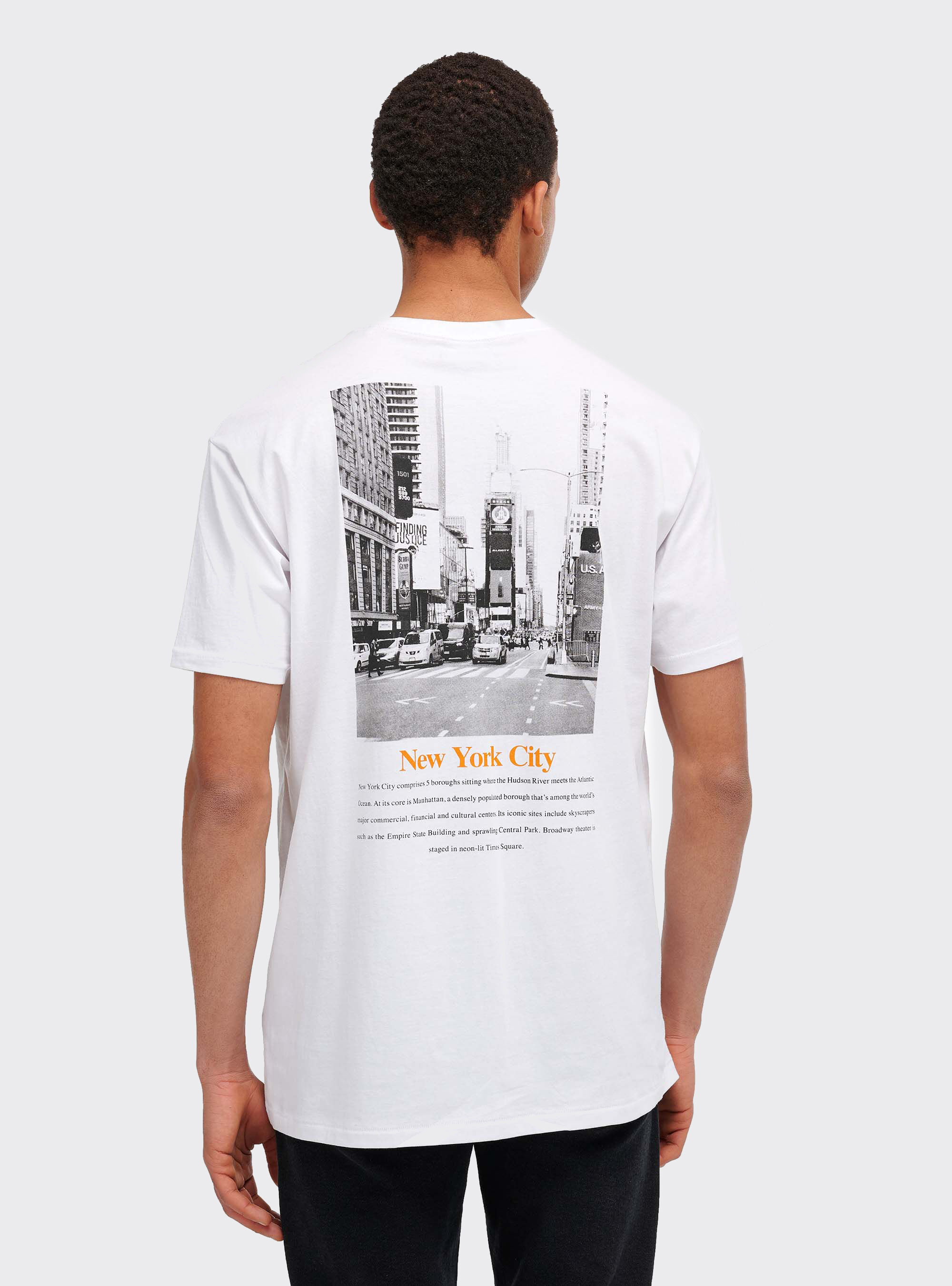 T-shirt &agrave; col rond avec imprim&eacute; urbain photographique, C099 WHITE