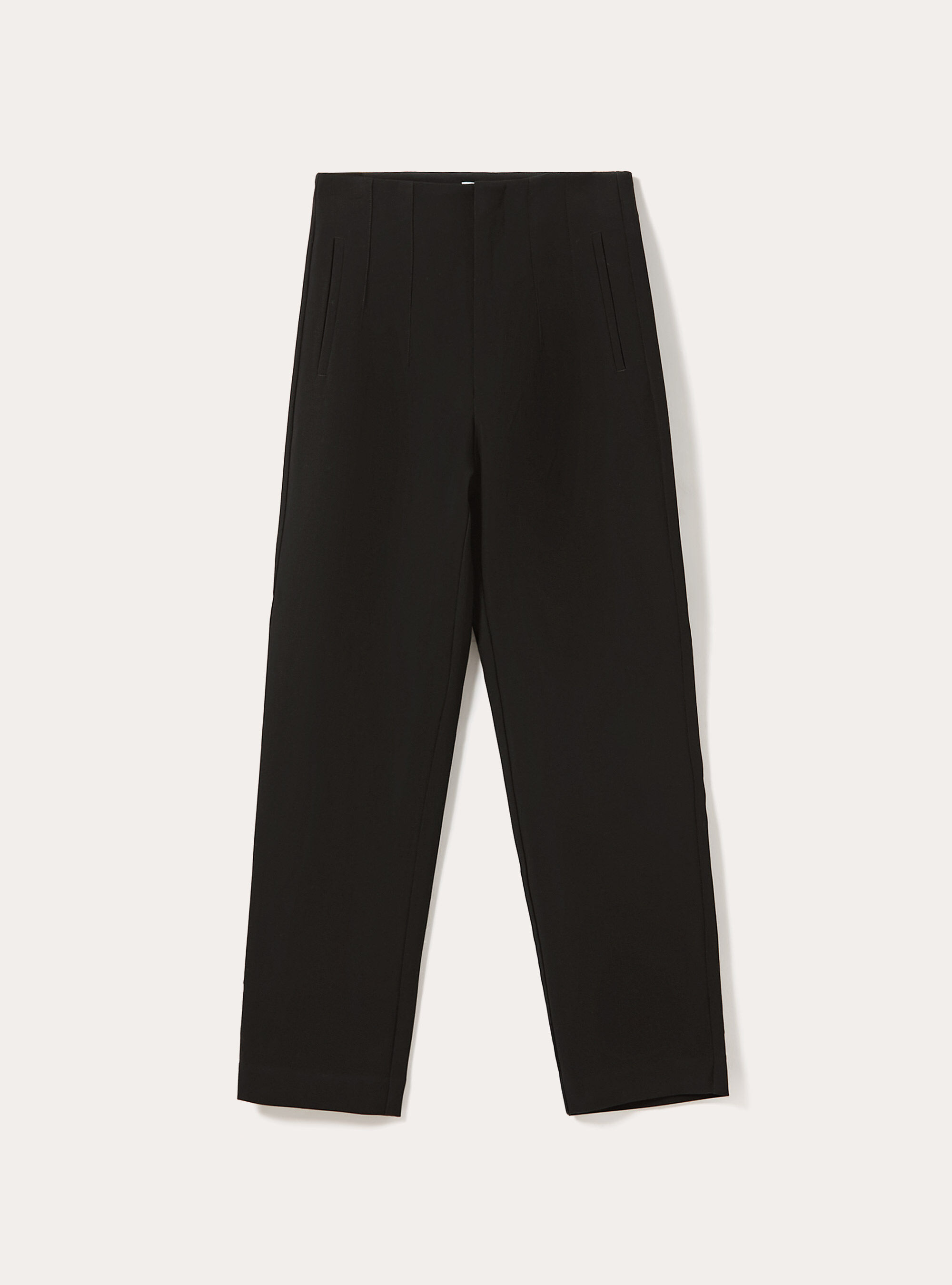 Pantal&oacute;n liso con pliegues, BK1 BLACK