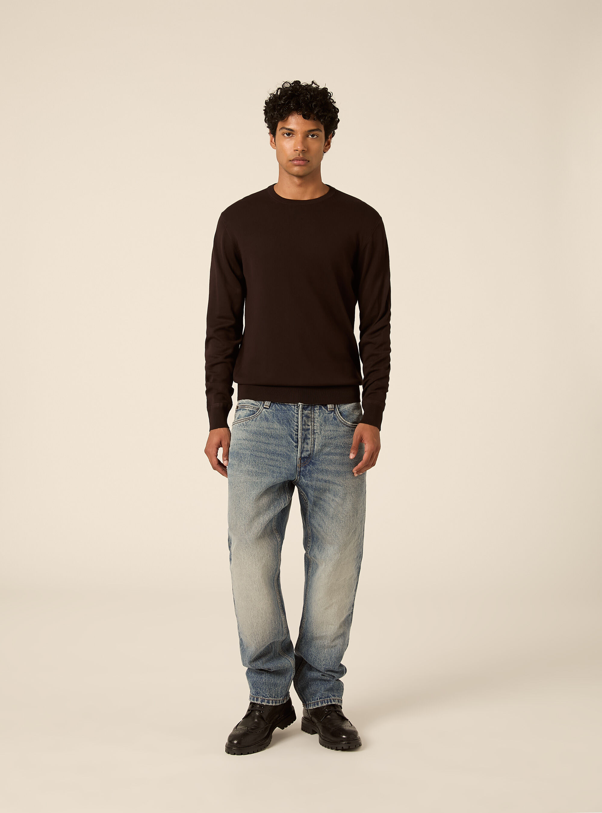 Pullover girocollo in viscosa, MARRONE SCURO