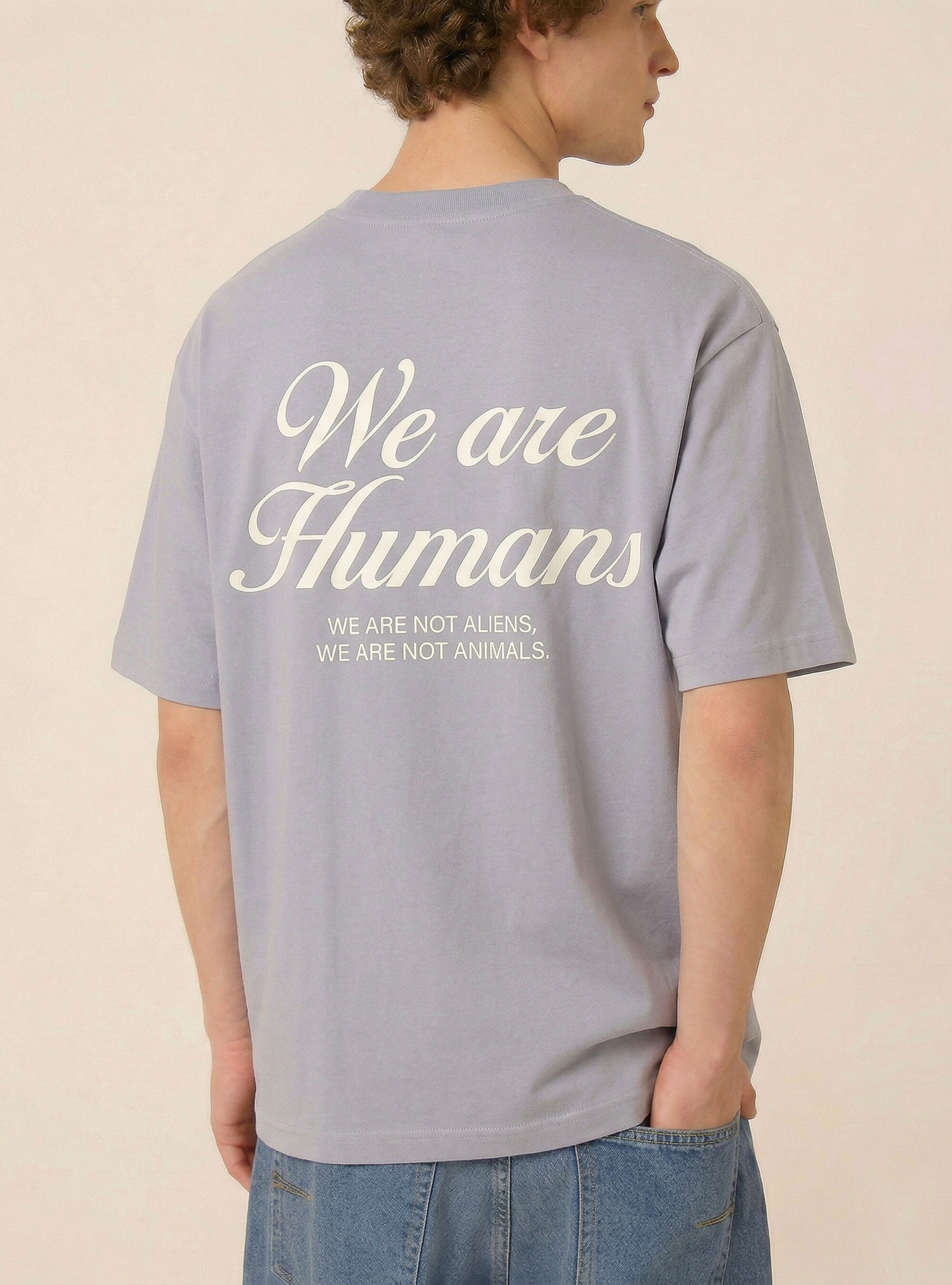 T-shirt boxy con stampa we are humans