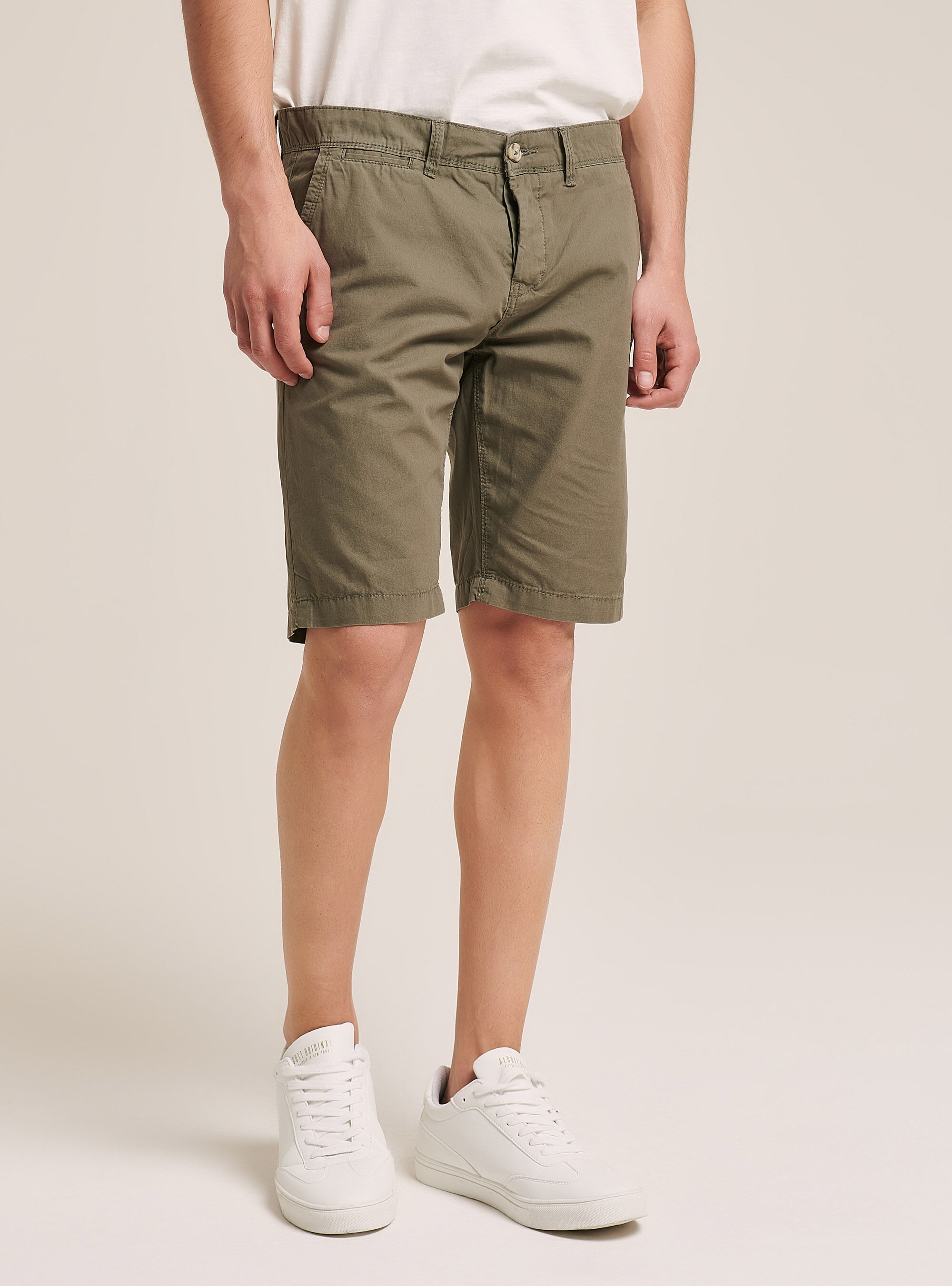Bermuda in canvas skinny fit, C0597 KHAKY